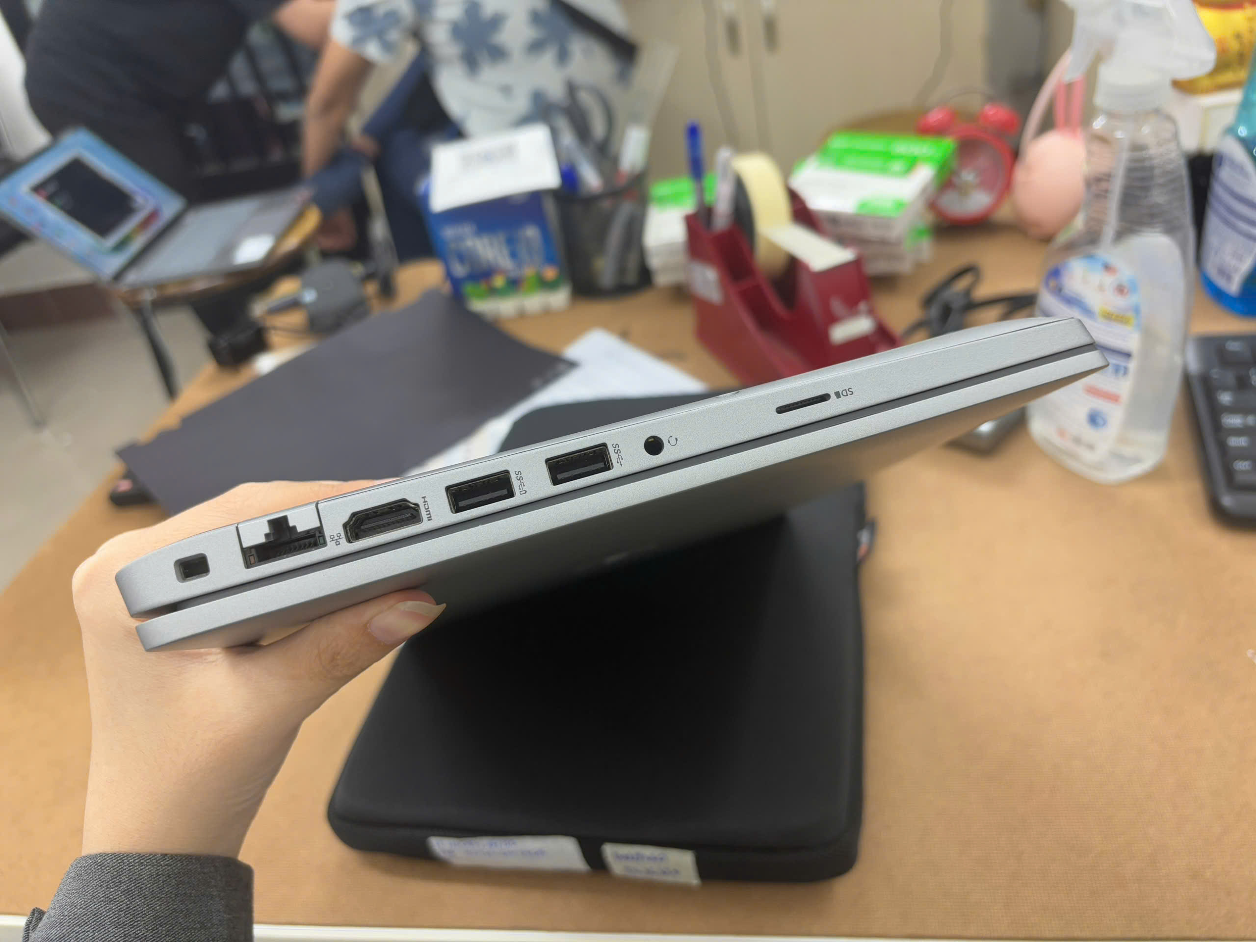 z7216812080843_00909ed4933f42ae5dd123f51904e78c