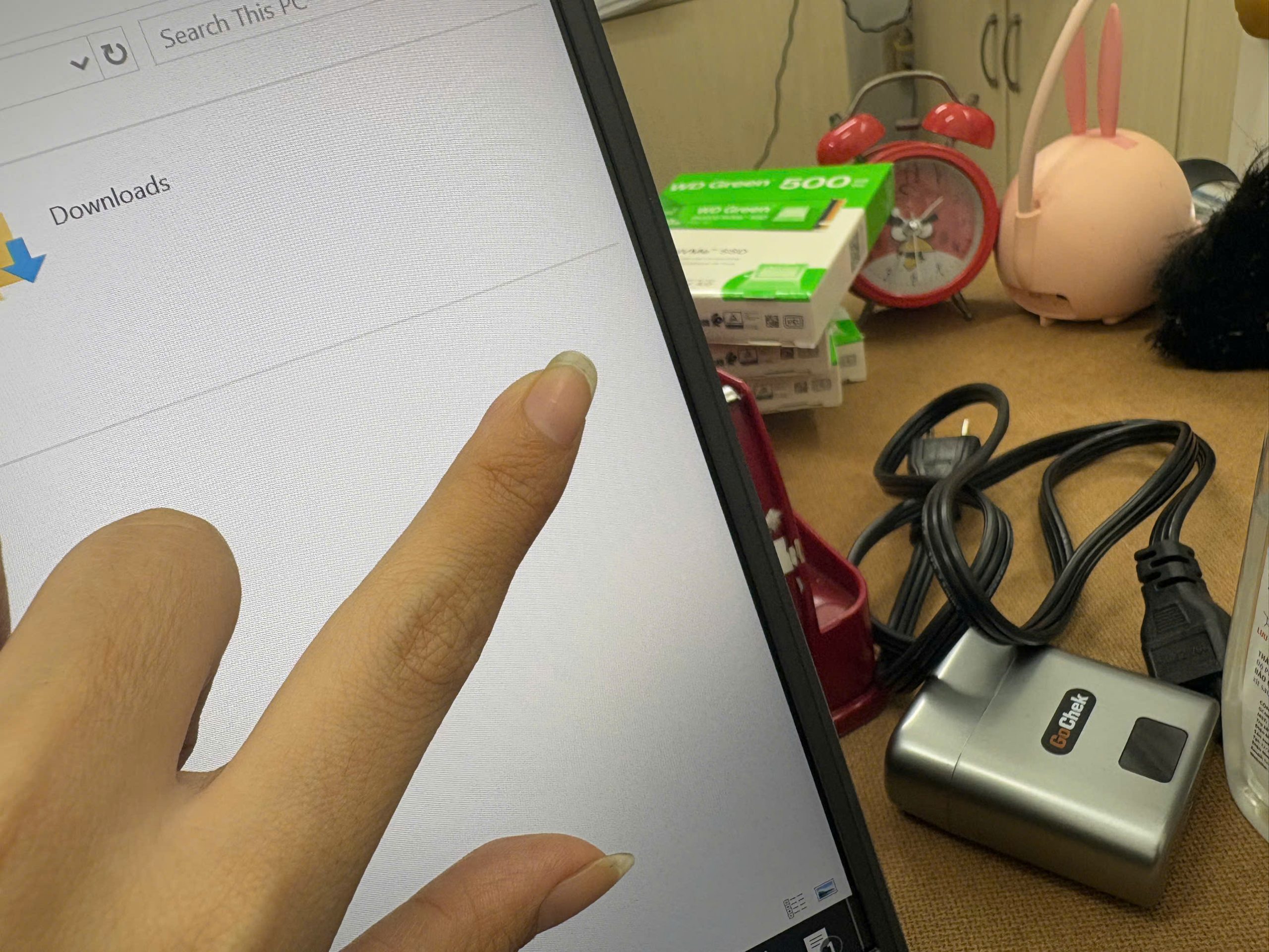 z7216812141663_7866614f761bd896268252dd36c6c24a