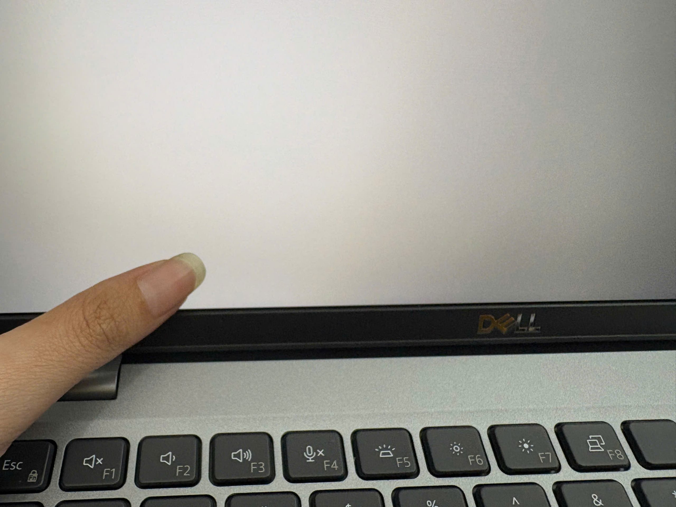 z7220094680891_24eb2369669bc30f376086fa37120338