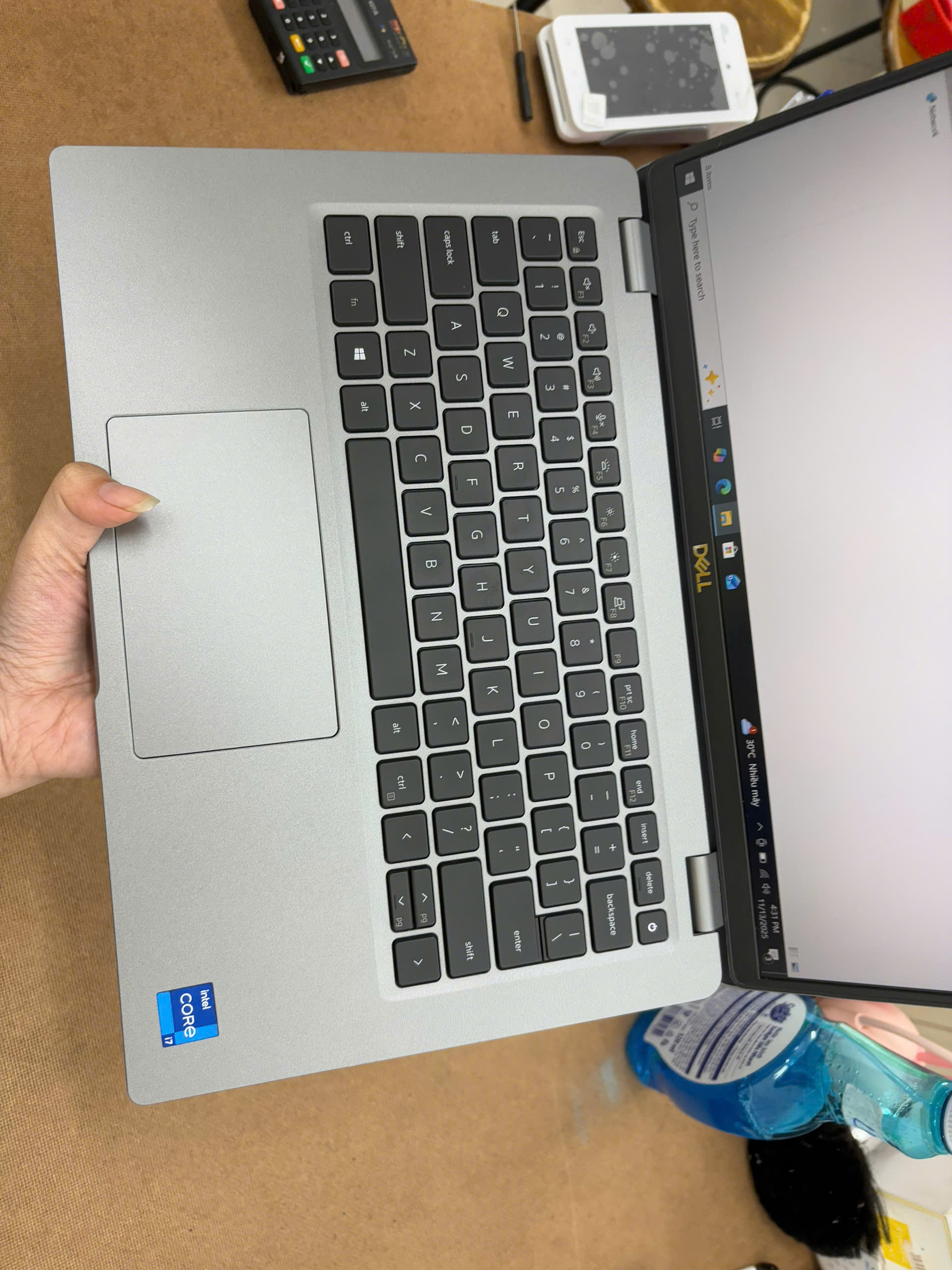 z7220094718368_9b00d0bb28f817f2d3e4a517e6effe75