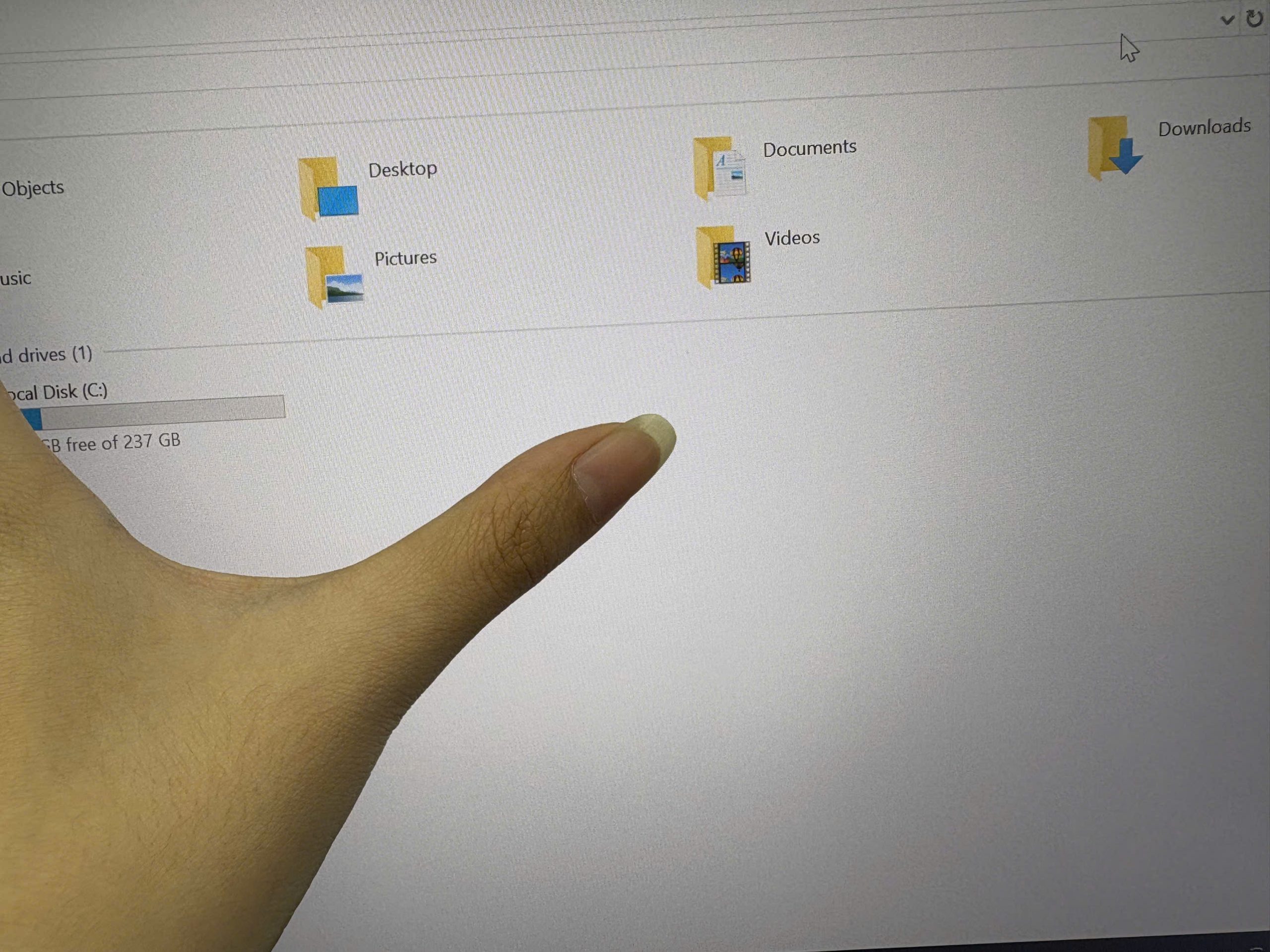 z7250761810275_63c90fd7538adbc7b520b08d9005c28d