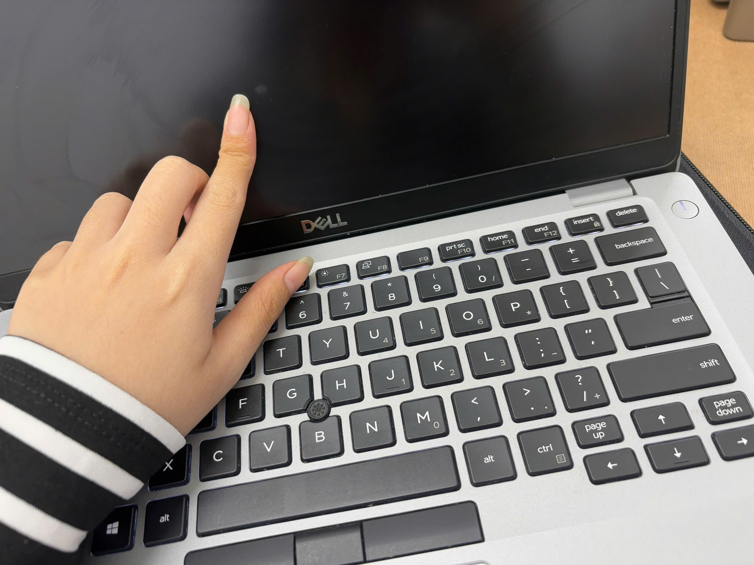 z7250782444519_bb97733c45c6cff91e42203edadefd12