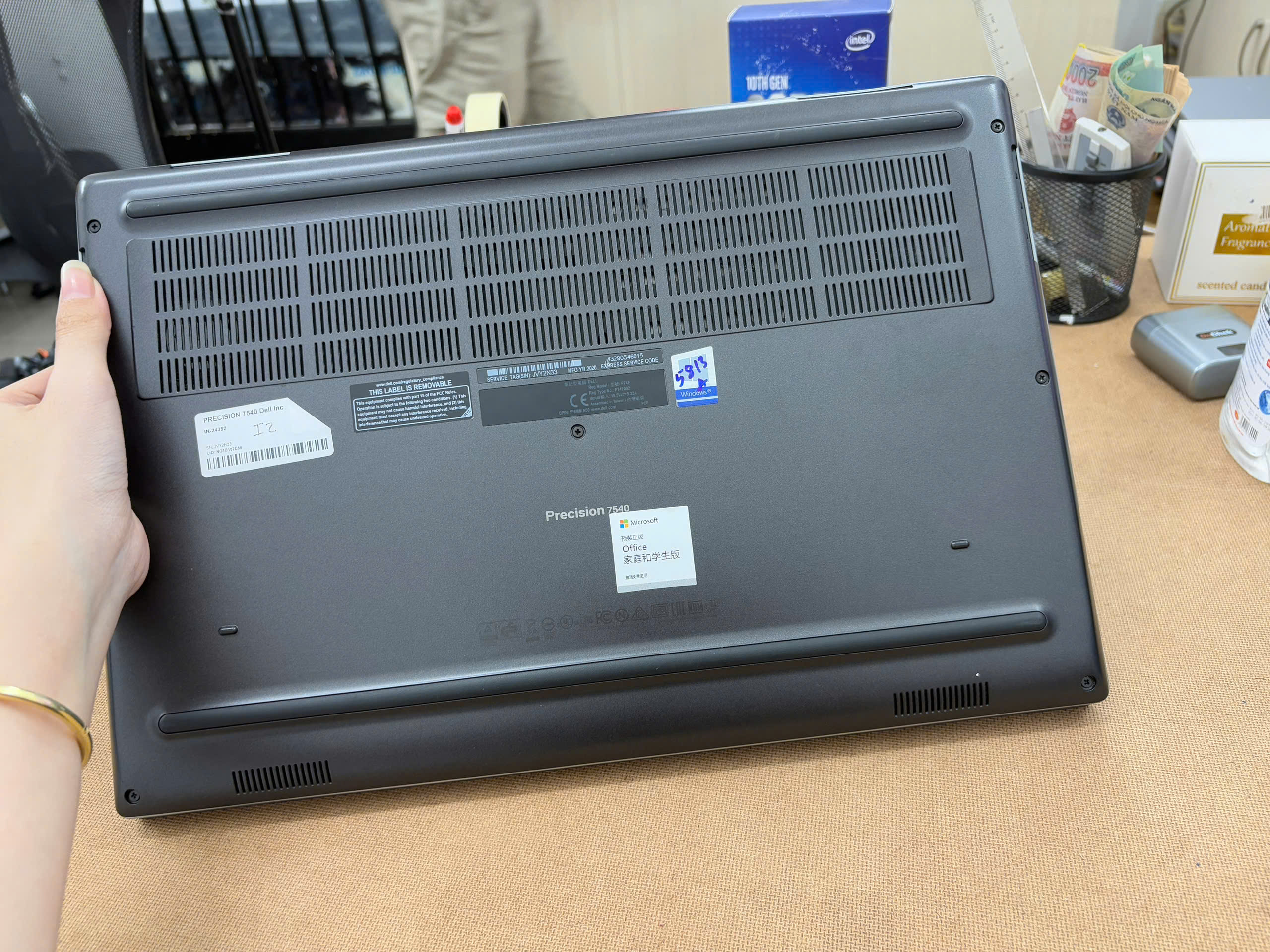 z7251448389163_8aafb34c2d1f28c6677673077fb28fa5