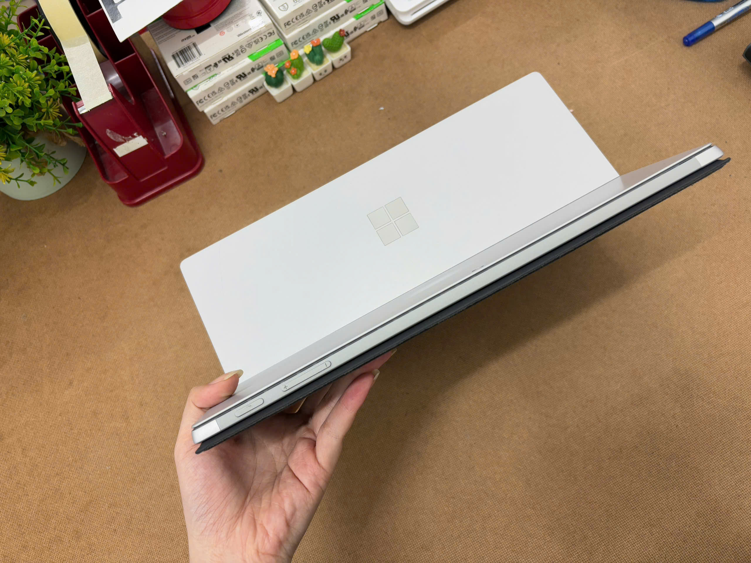 z7254299840381_2728725d84ff1ef673b00445d41e607f