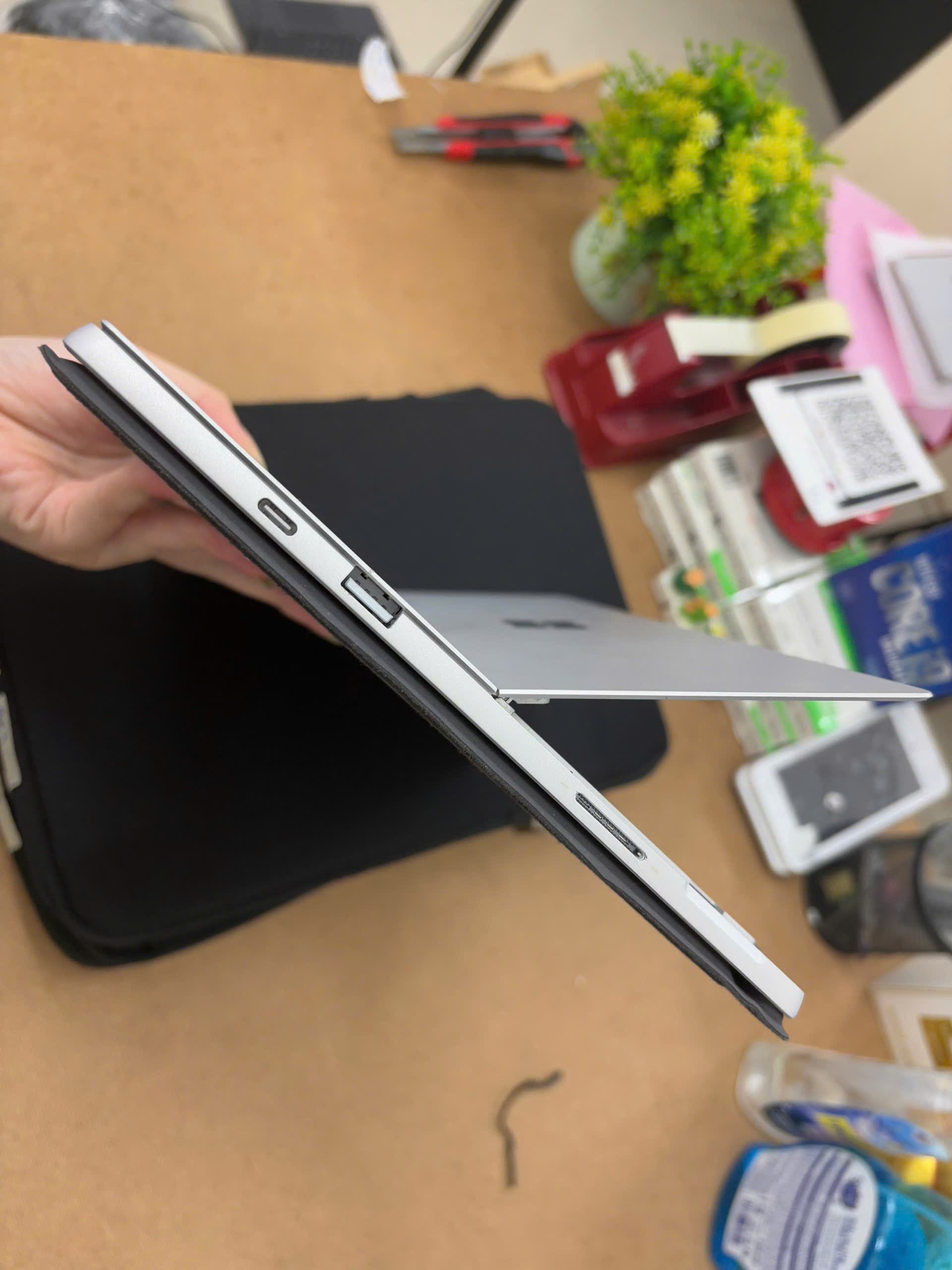 z7254349512114_5a18cd6dcb1bdabbfe12660bb802b290