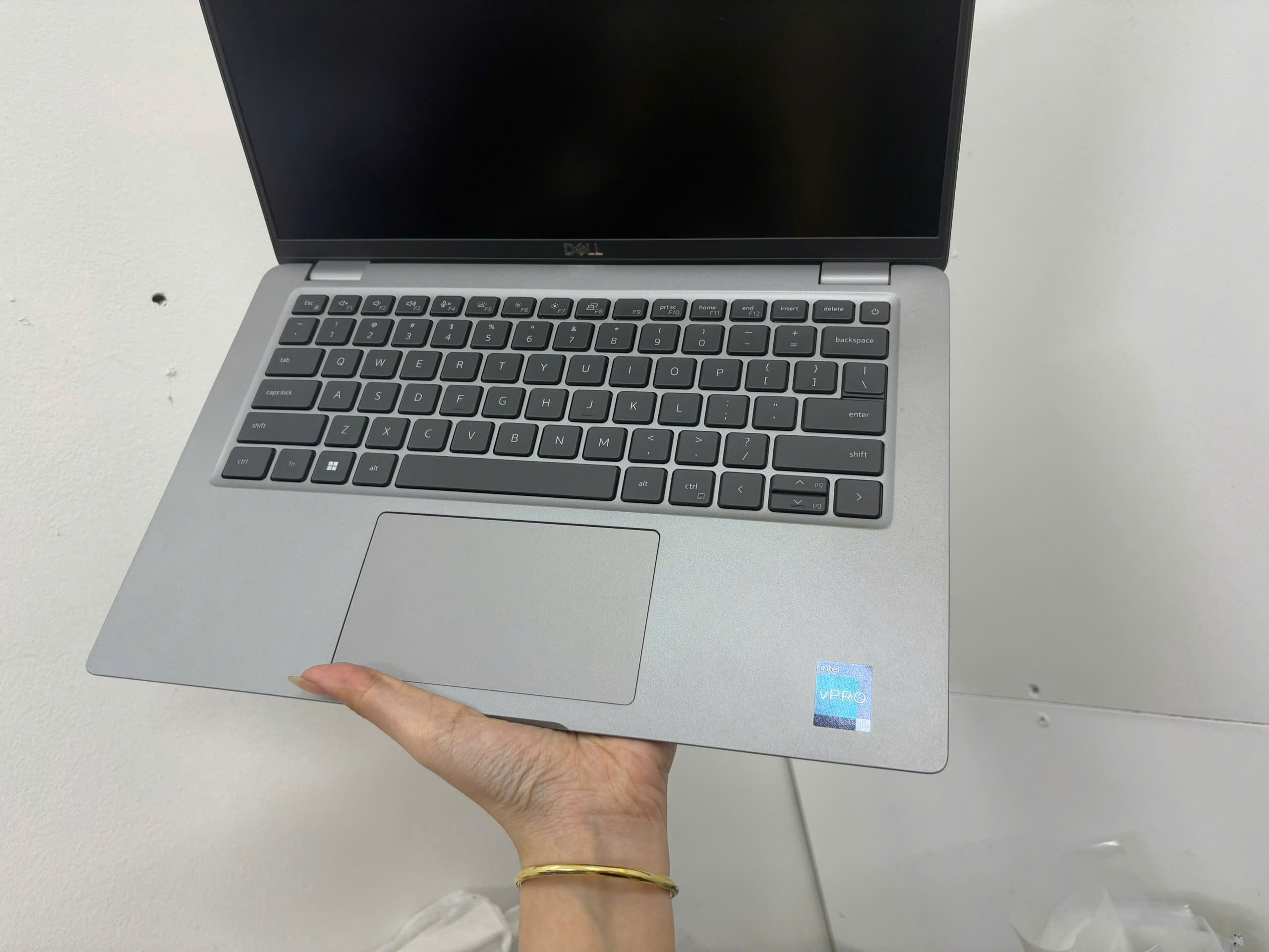 z7260072208747_2592c870a7b43c17750b5147626f6c92