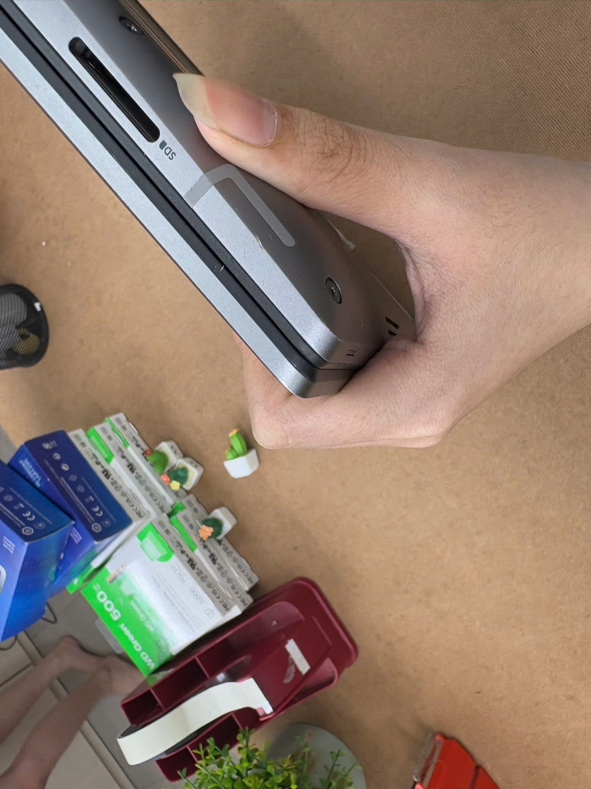 z7264640945217_00397ebe922a81b3d7c943d8cd24238d