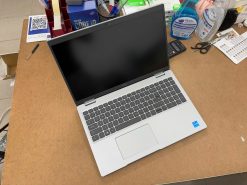 Dell Precision 3560