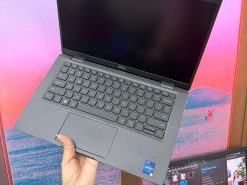 Dell Latitude 7330