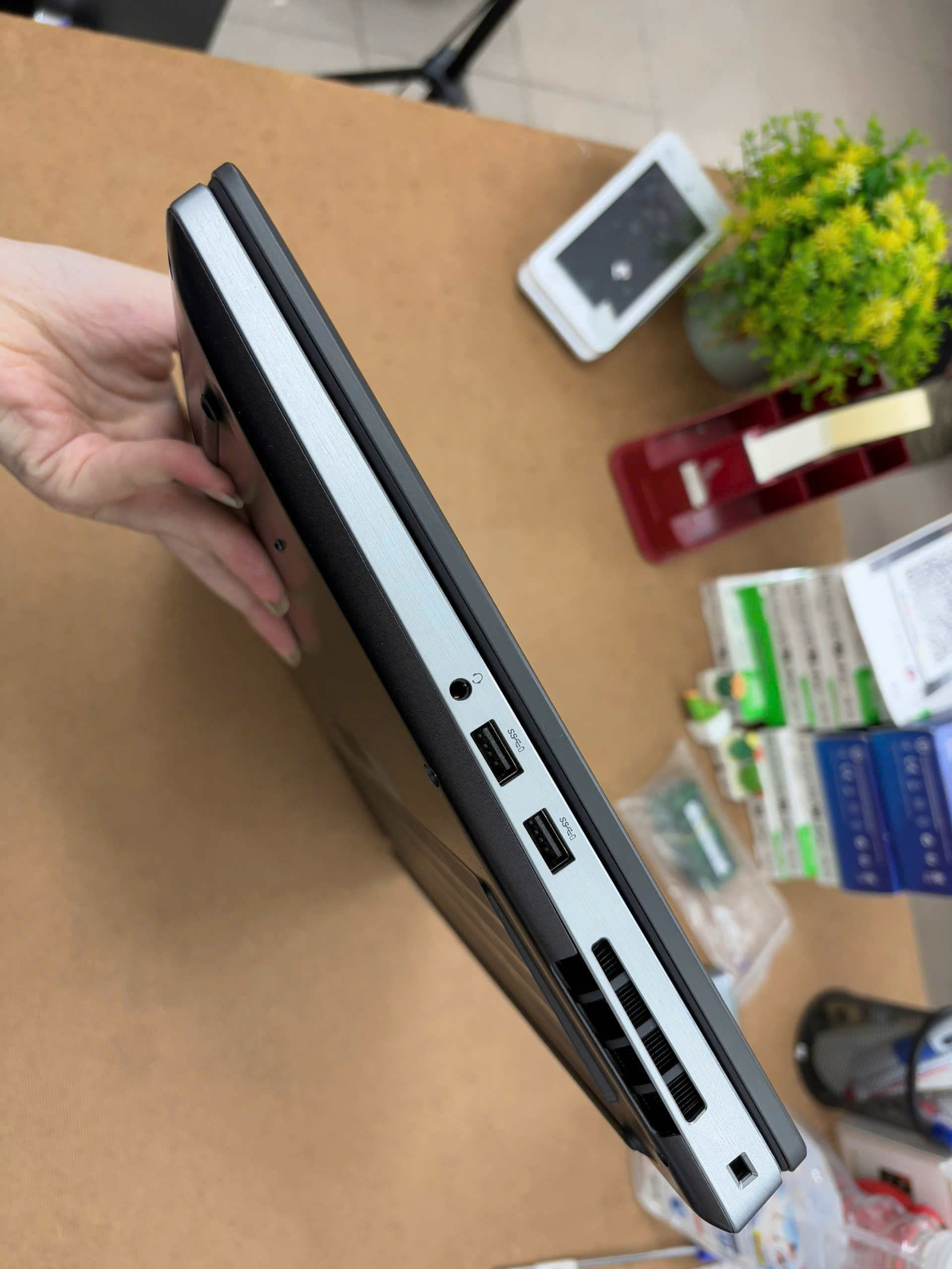 z7274136100942_53f05a3e5bf08e825c86f97ad2d071b1