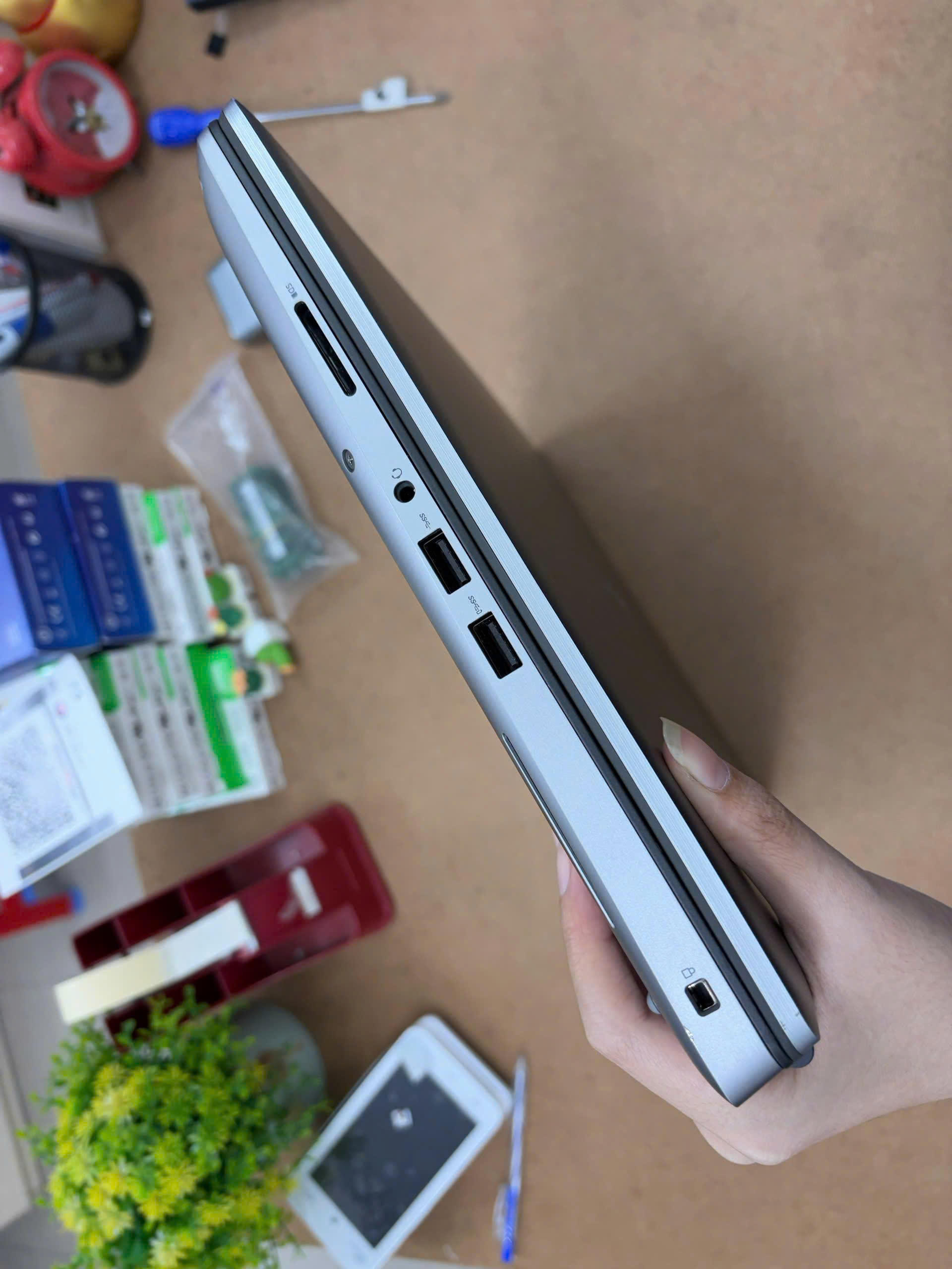 z7274265556205_617525bb0258d3654df9120fa7787f0f