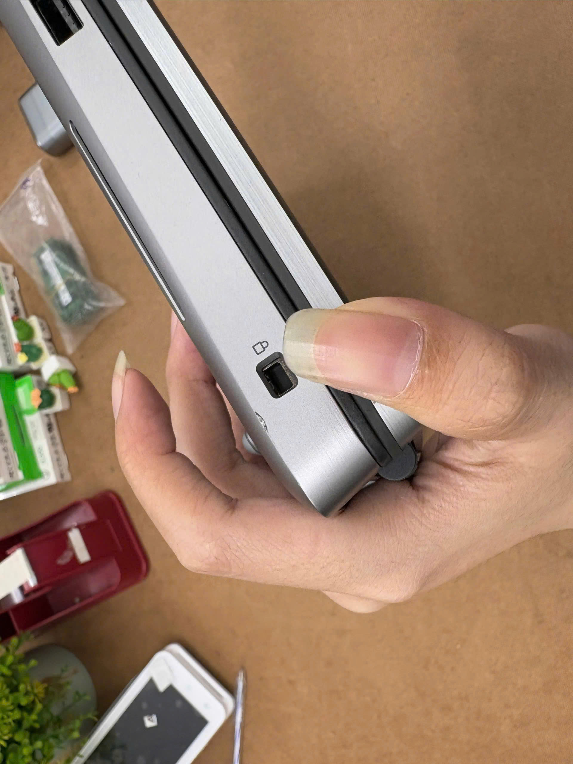 z7274265591972_9b67bcfd1a1ad9262655f2336d1aecdc