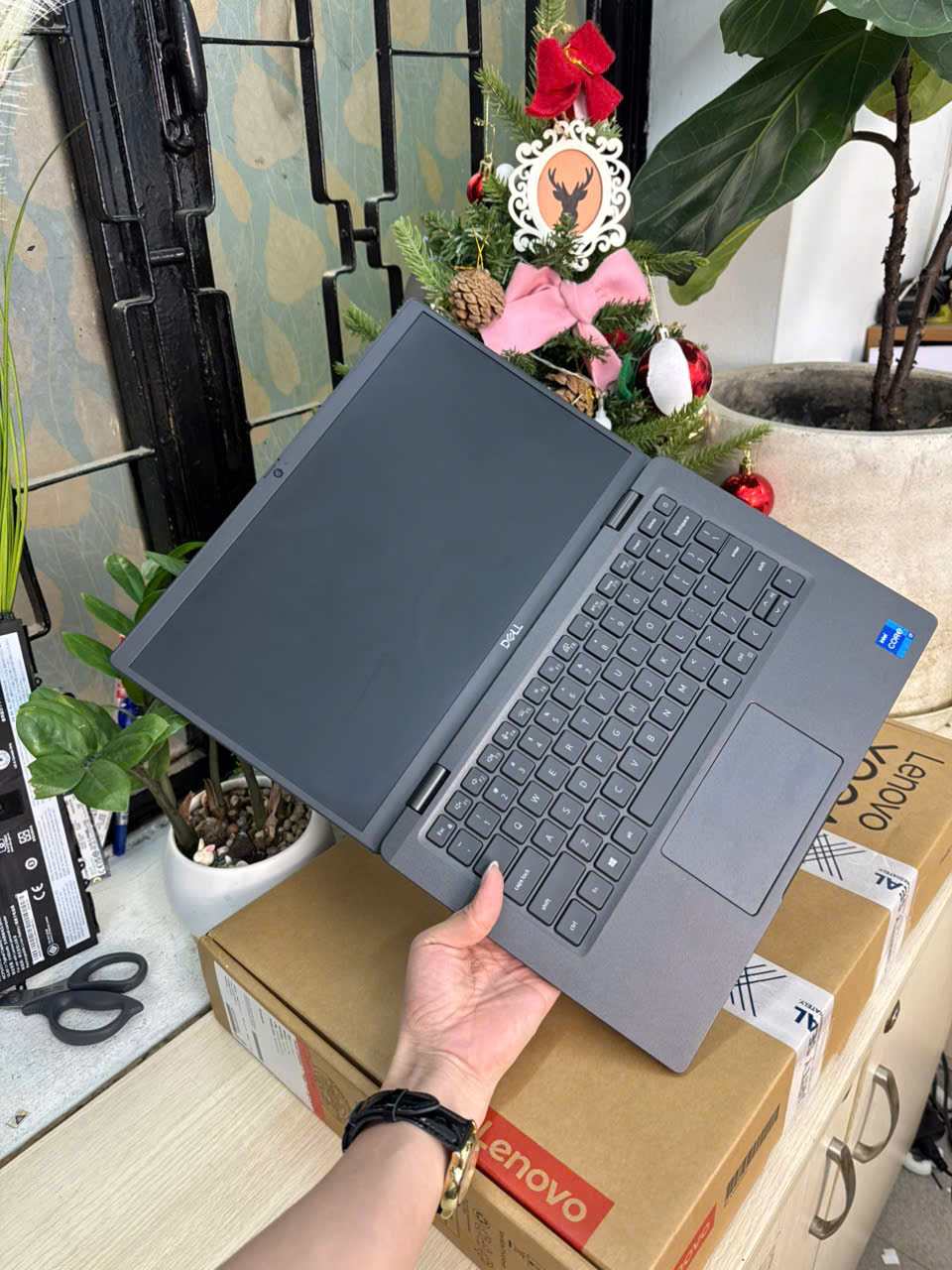 z7274905607434_ca6d83510348a65da513787b184ee36f