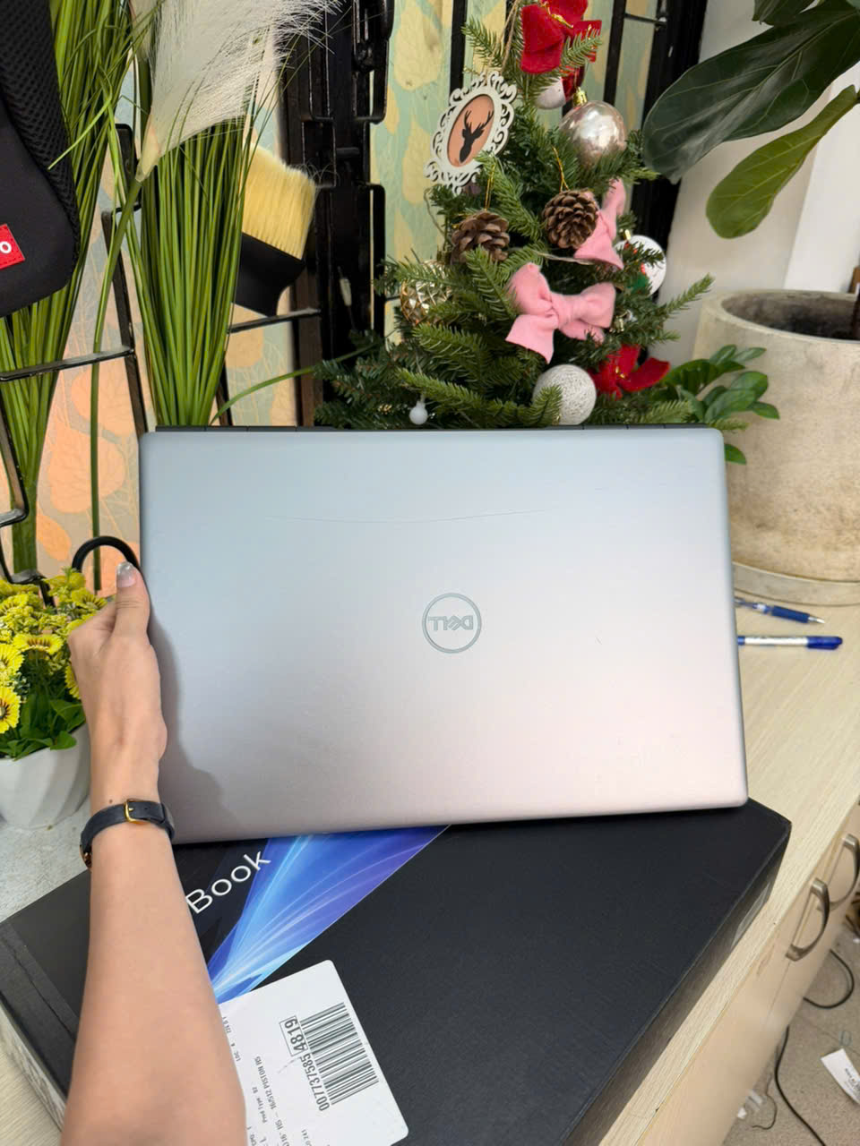 z7280841639981_44642e62855c4f9c9d93c916732fbc4c