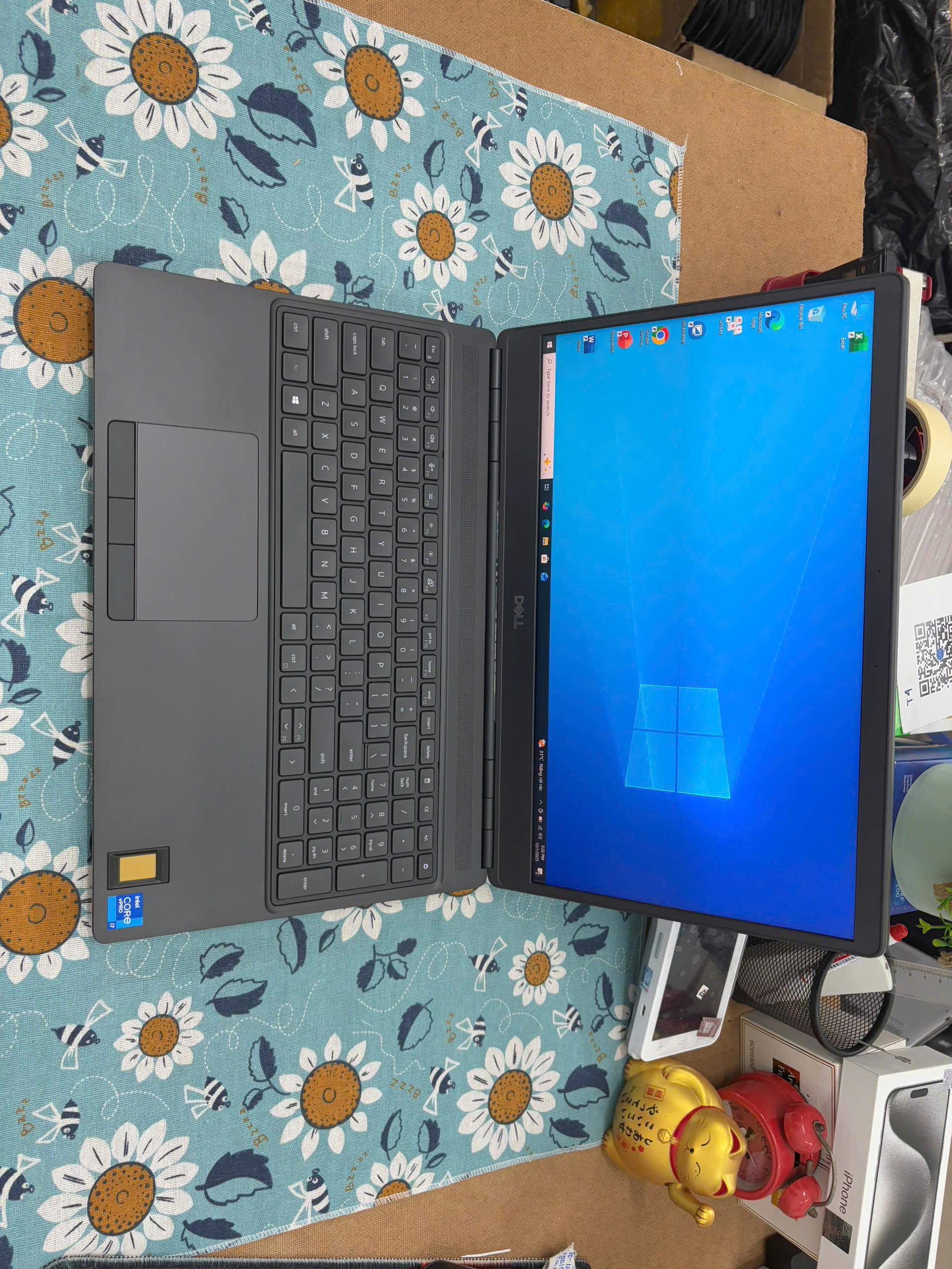 z7281605585404_e69d319757cc3da67a4977d903bede00