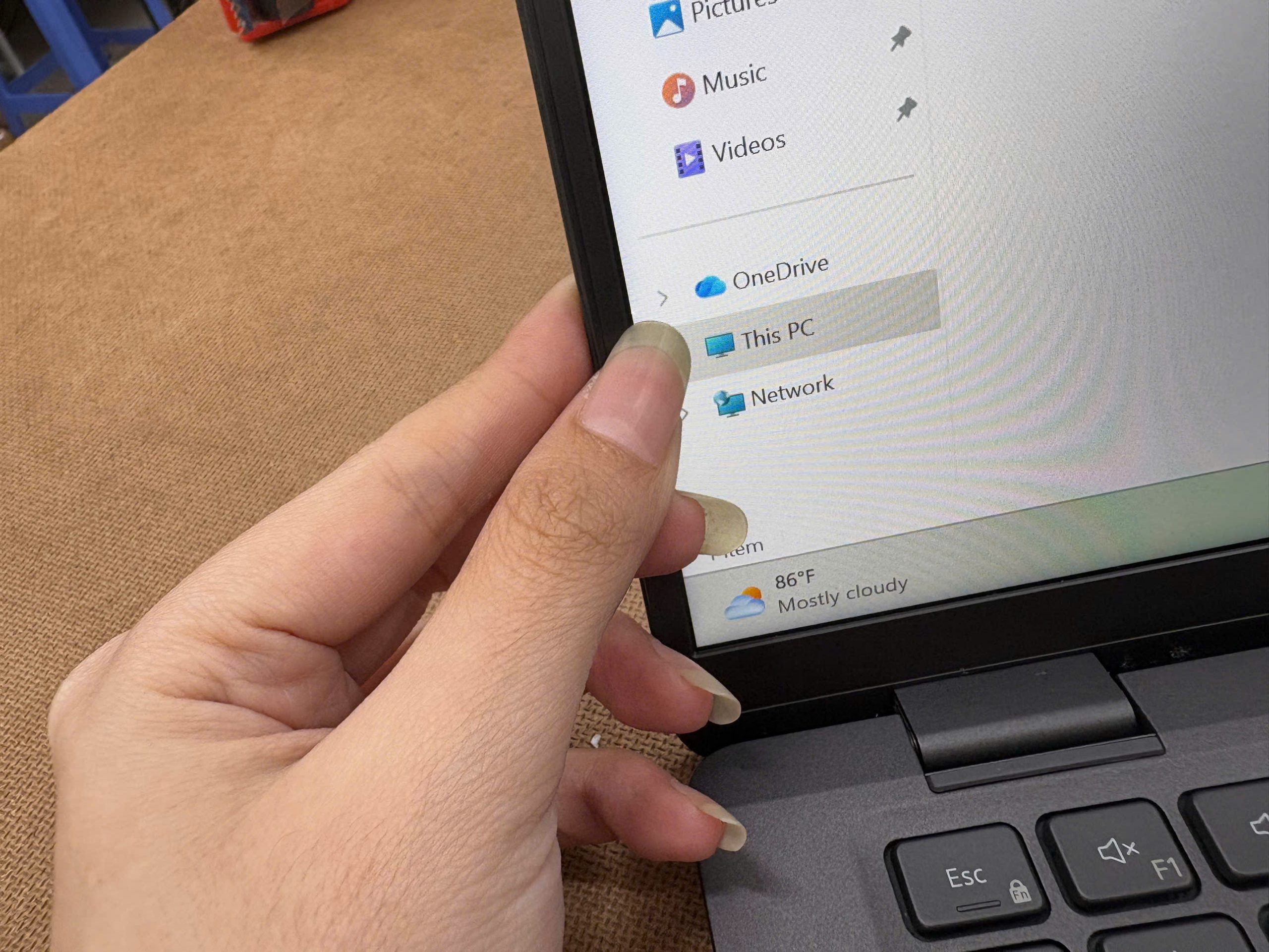 z7287767749531_759c836ebd2137ebe76718b8cbafa8bd