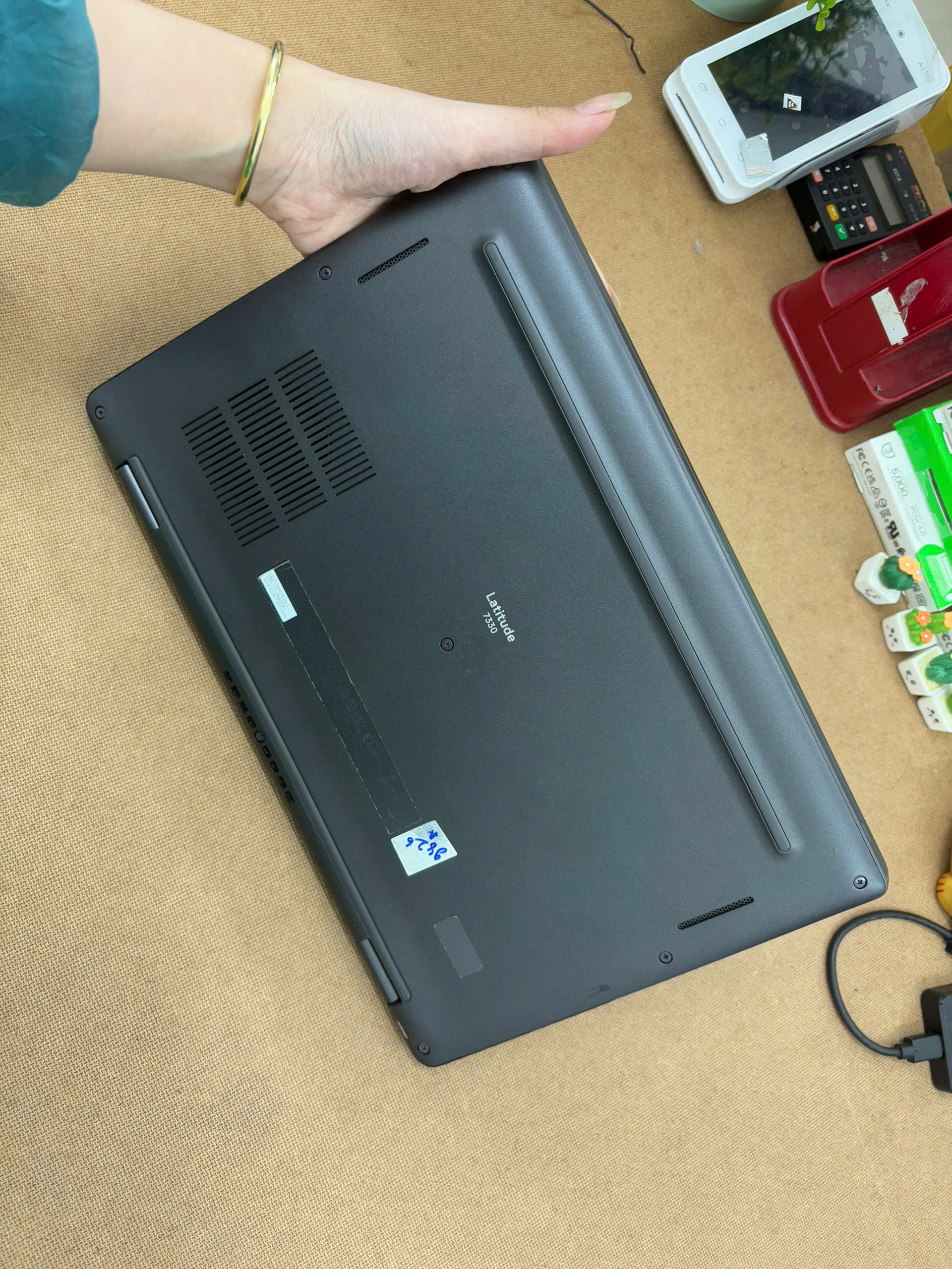 z7298818249466_0b0777933d903d3312149f4ff32363df