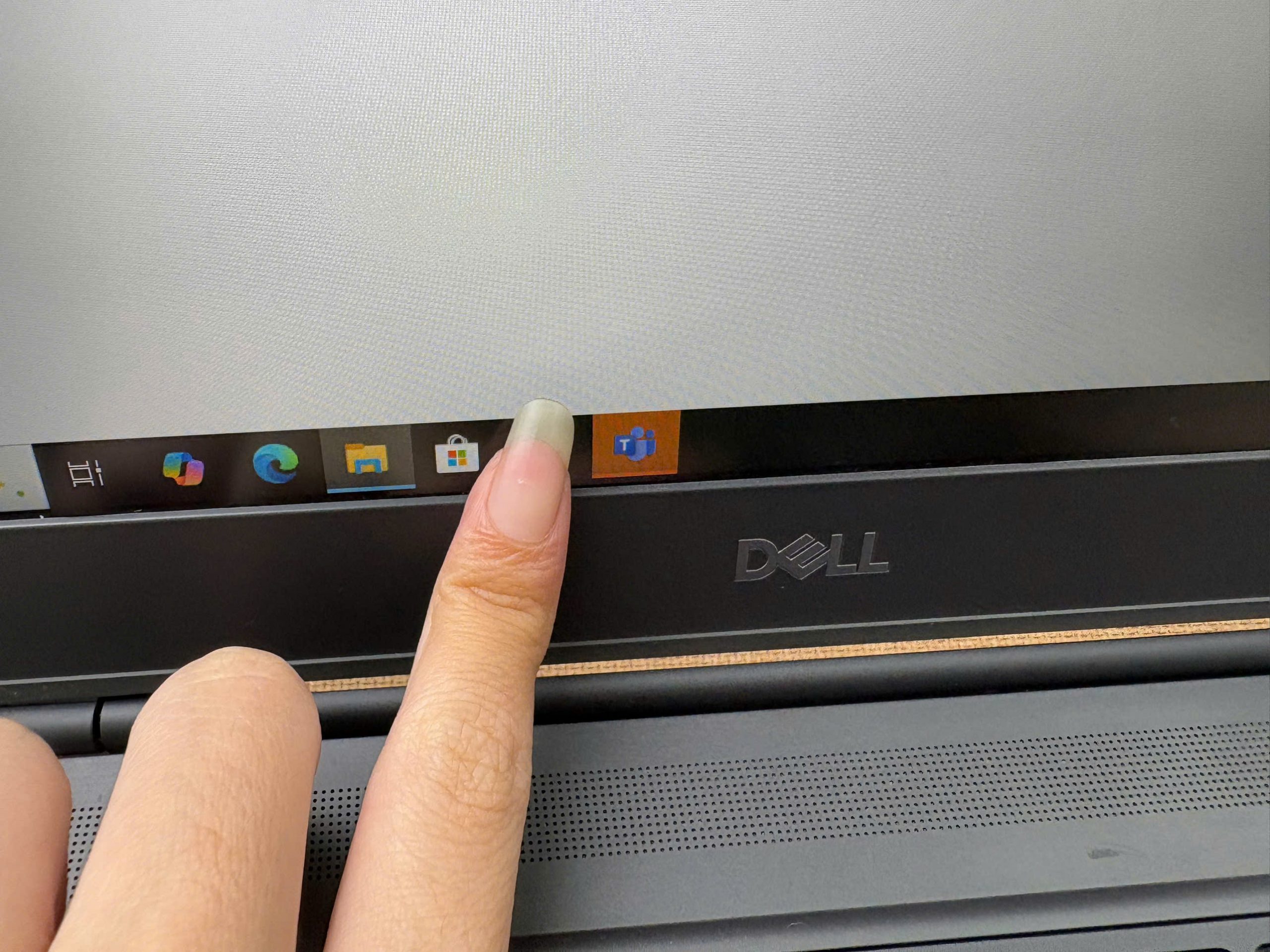 z7301565140040_77523a8becf9971ab8ff84299f707158