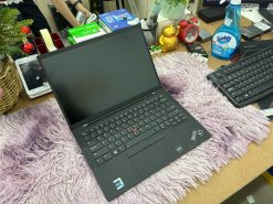 Thinkpad X1 Carbon G10