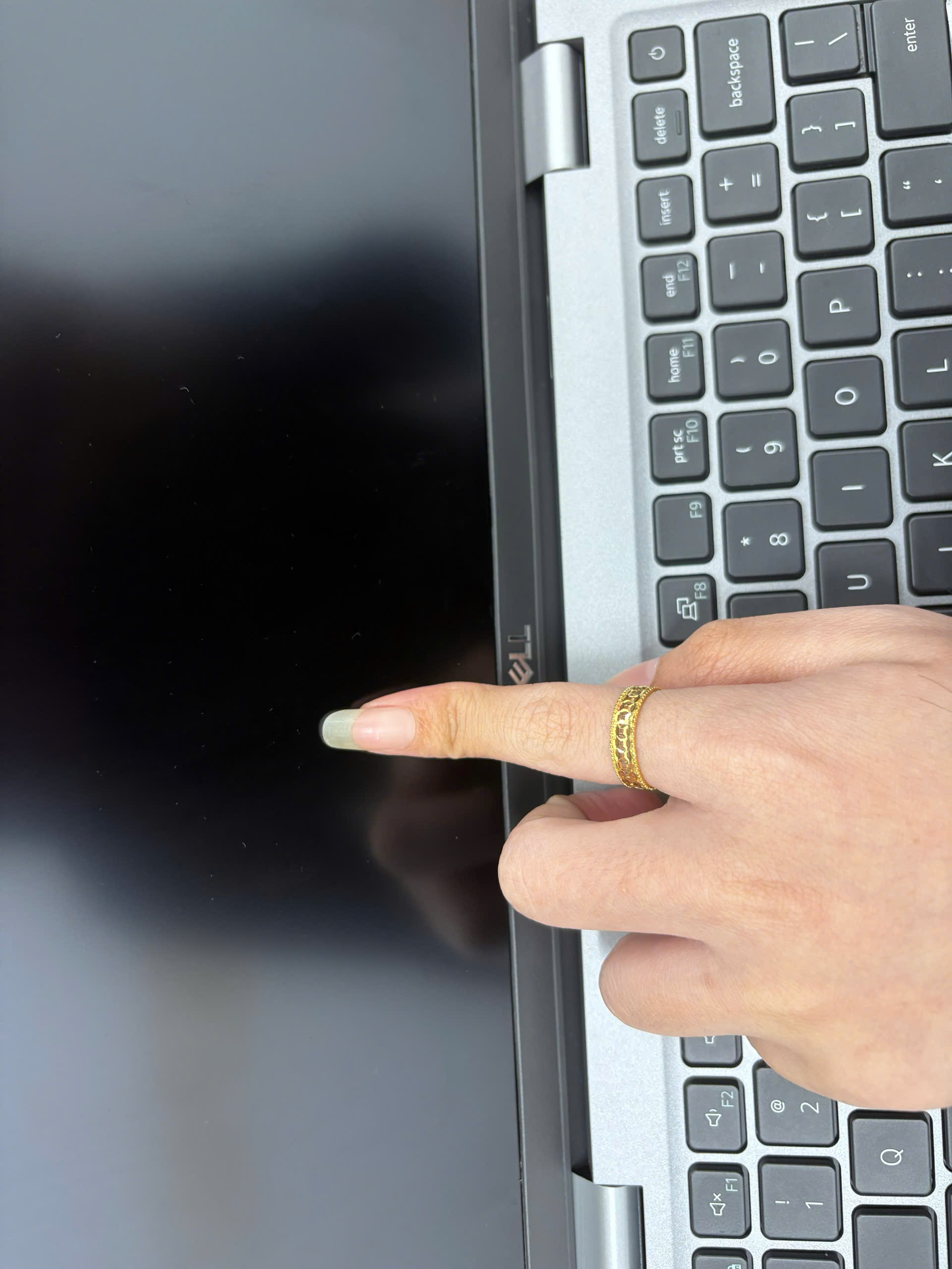 z7327244470703_4fd54dc8b48e8634f807bd08106c7579