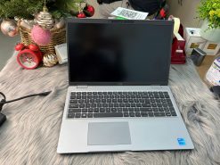 Dell Latitude 5530