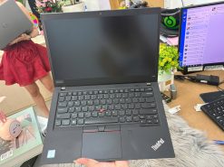 Thinkpad T490
