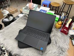 Dell Precision 5560