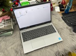 Dell precision 3561