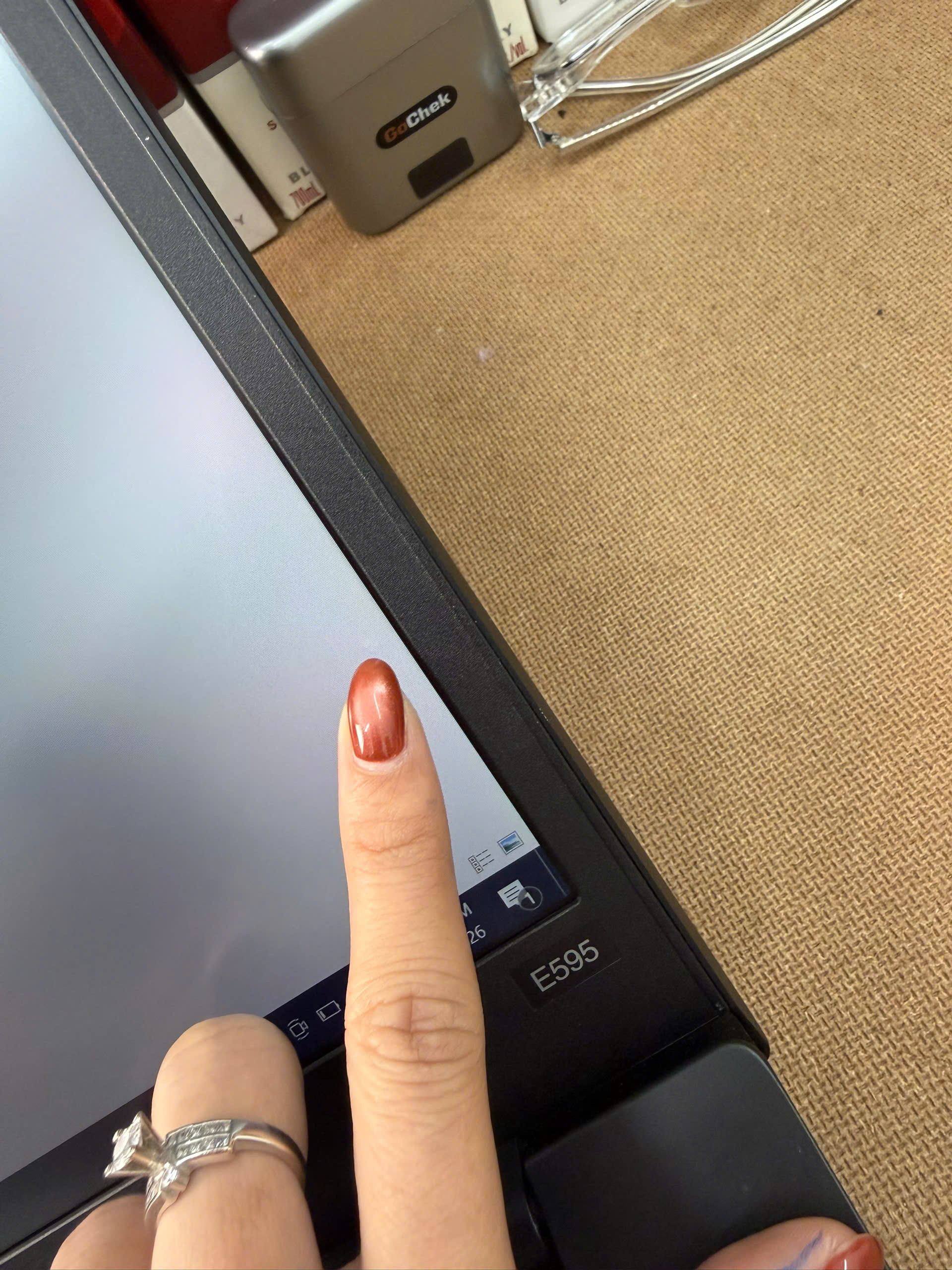 z7419914864122_985a49cf7eec01ad7f7fee551187f762