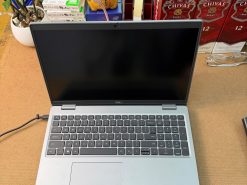 Dell Precision 3561