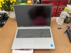 Dell Precision 3561