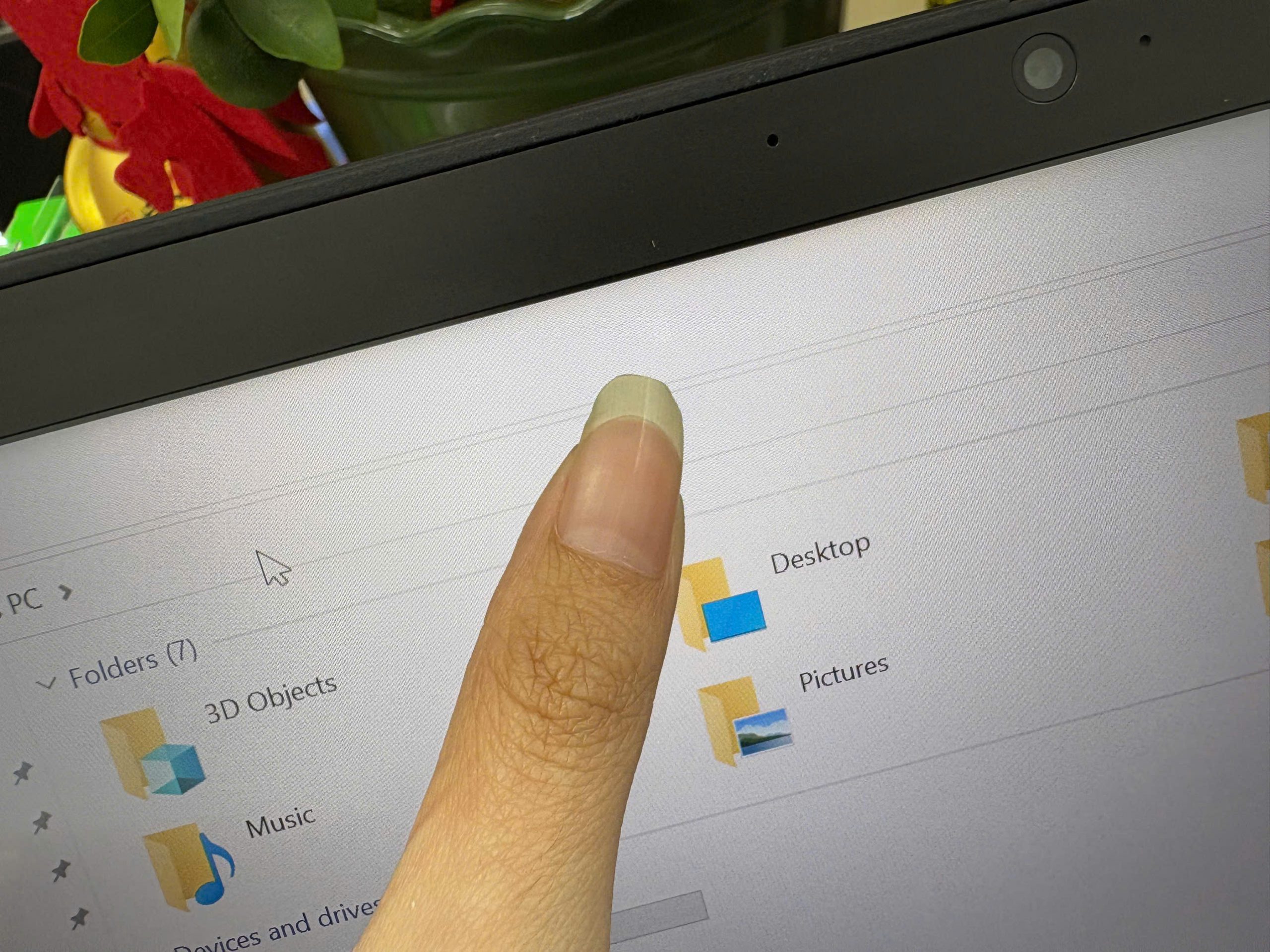 z7449092384750_eddd778715150d035125c410e92689eb