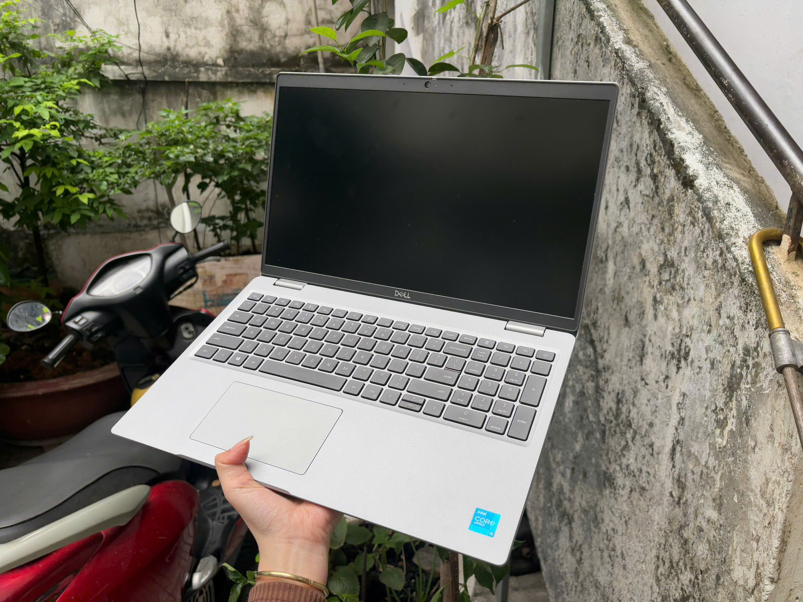 z7449095725741_8515346a13510940be84465122296d9c