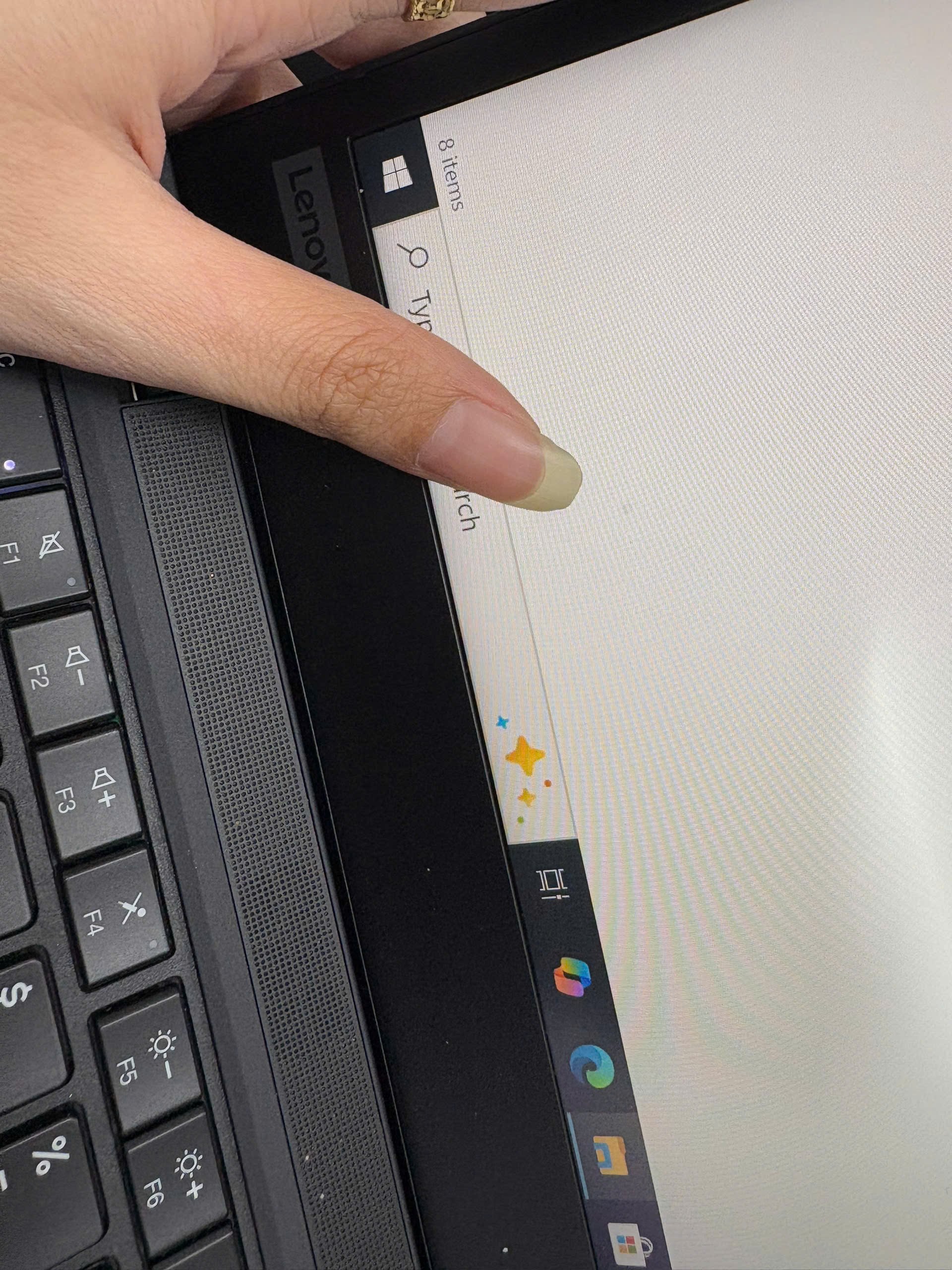 z7459277752828_6d8e979506221bf7e3c6a8ea2518b523