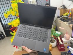Dell Latitude 7330