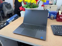 Dell XPS 9520