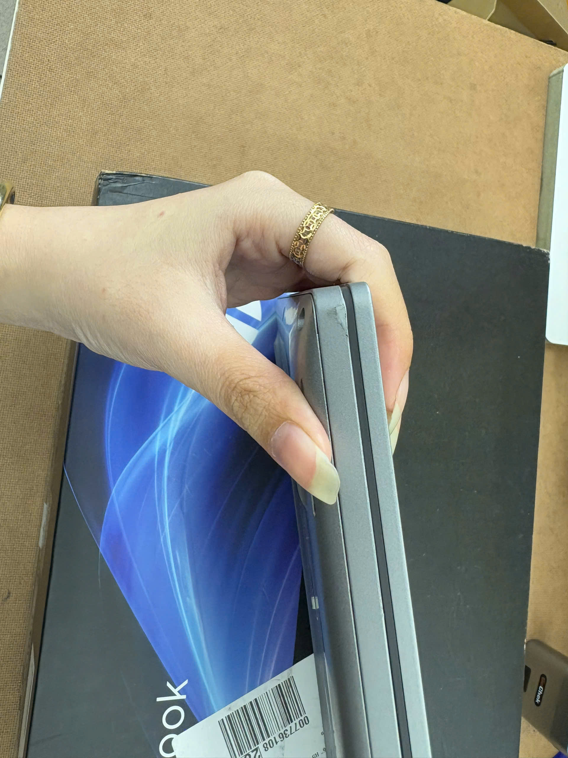 z7519114128023_52ff217d717b15da940953390f763620