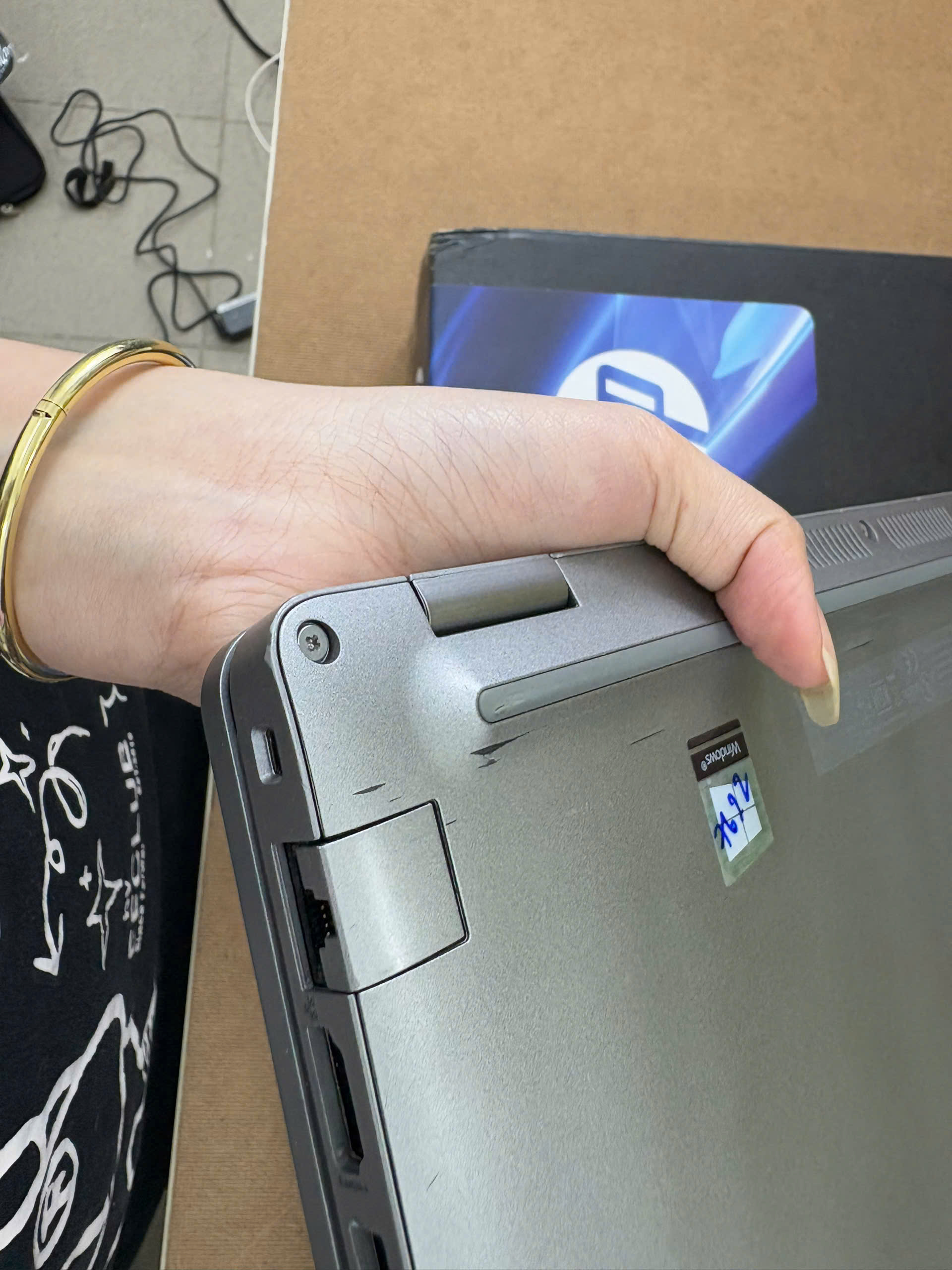 z7519114135694_b0732aedefd54b6d743ffa30c8c0d934