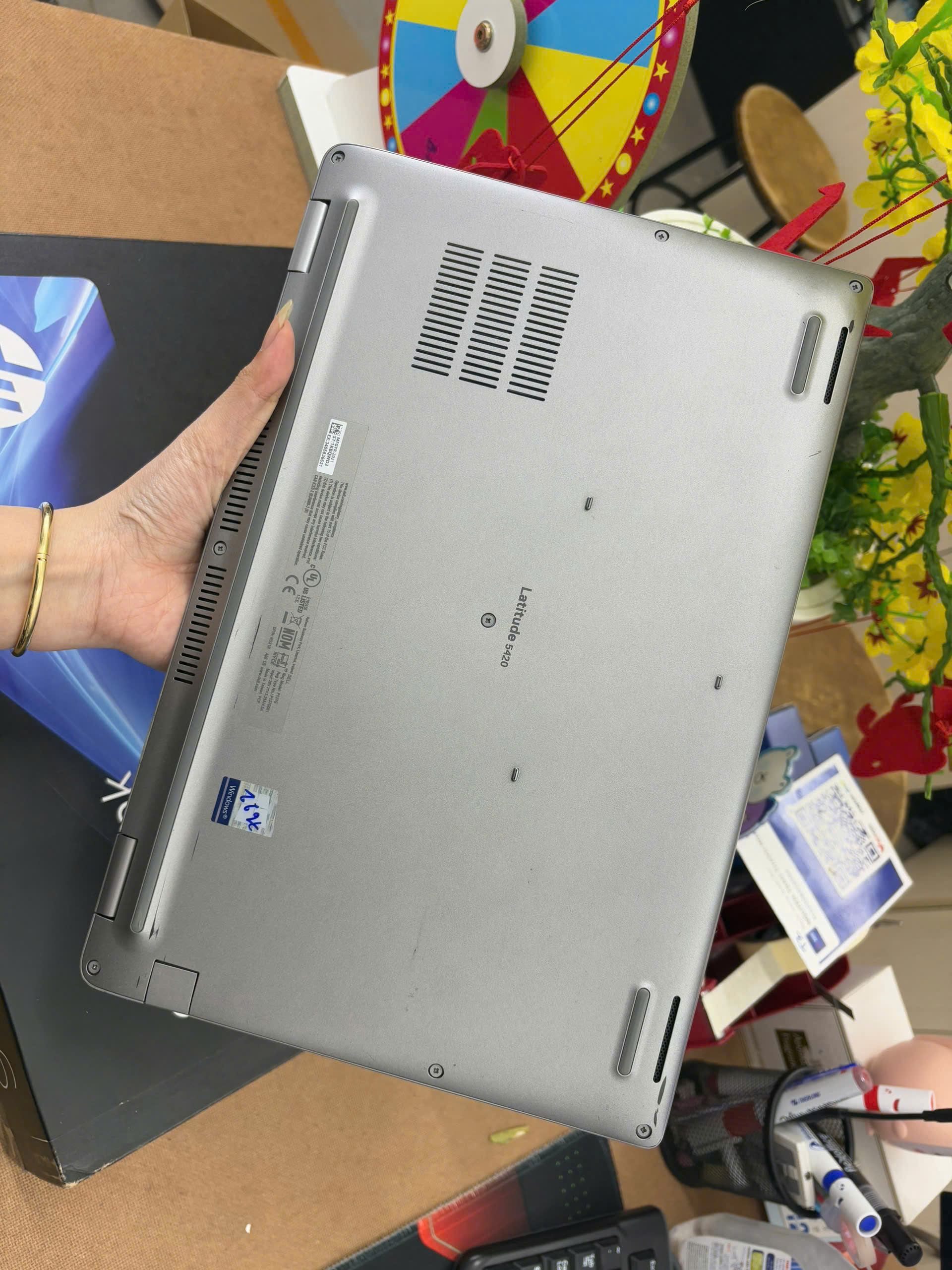 z7519114139085_fb6753fe7fa0fac7a79c09c4a3f03a84