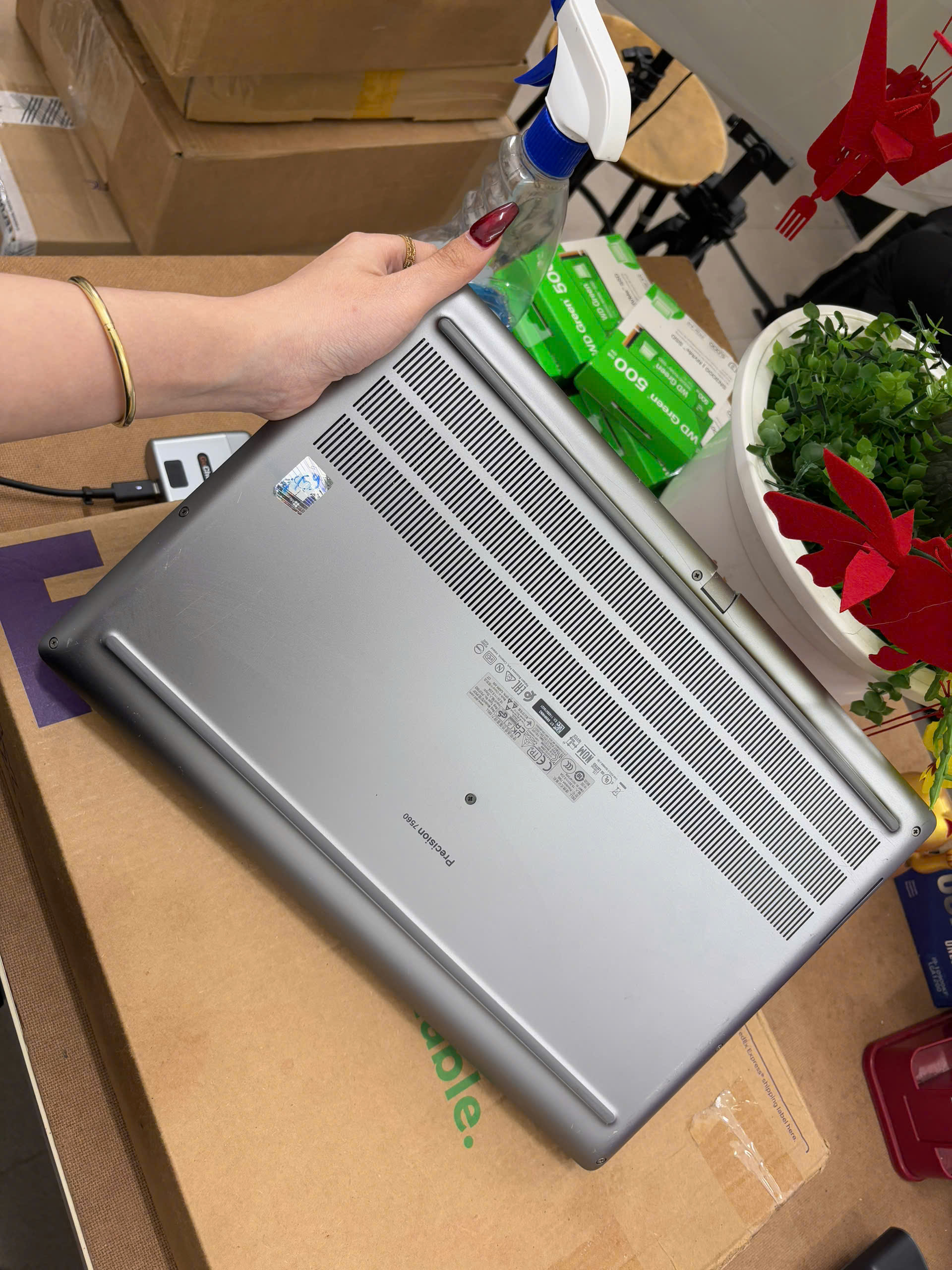 z7556656873719_4acdf8d9000d8cdcd9a91aed3402a008