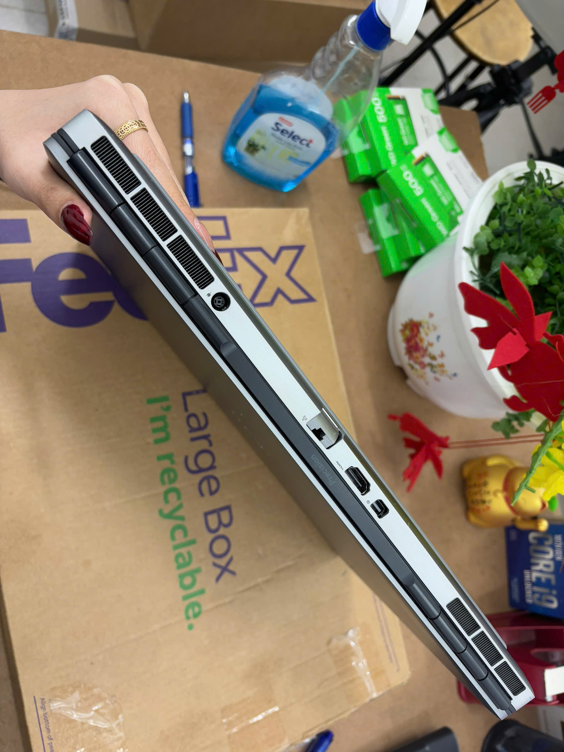 z7556657023726_687ccc87a8720451420c652e9af00d31