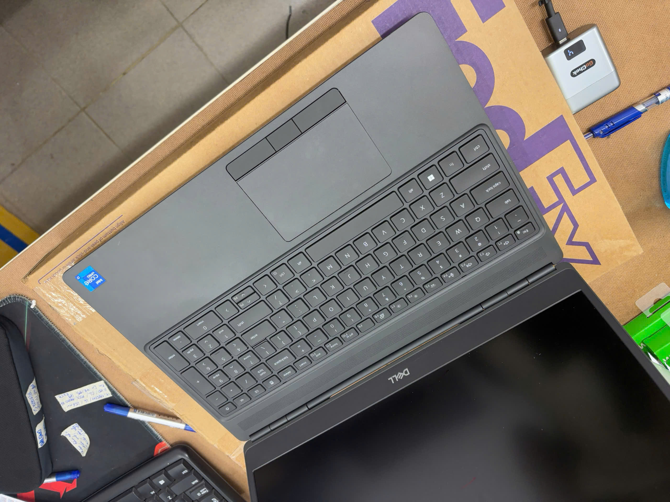 z7556657054395_3e991f6e6a8dd264e2d61dd03bafa43a