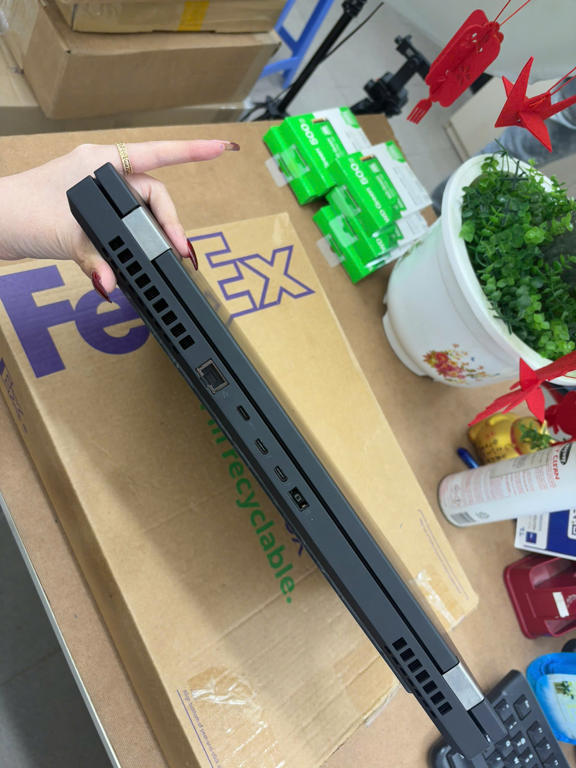 z7556939198648_967eeb0490f0ddb8575e9ae0d34c15aa