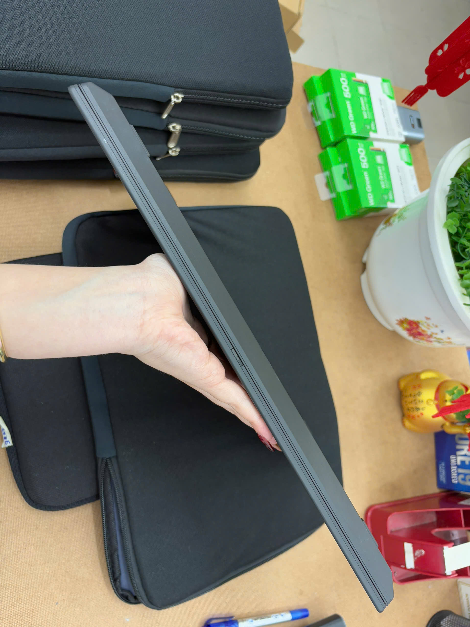 z7564494789596_7ad45587e95c6c17de3e639eb3cb61e0