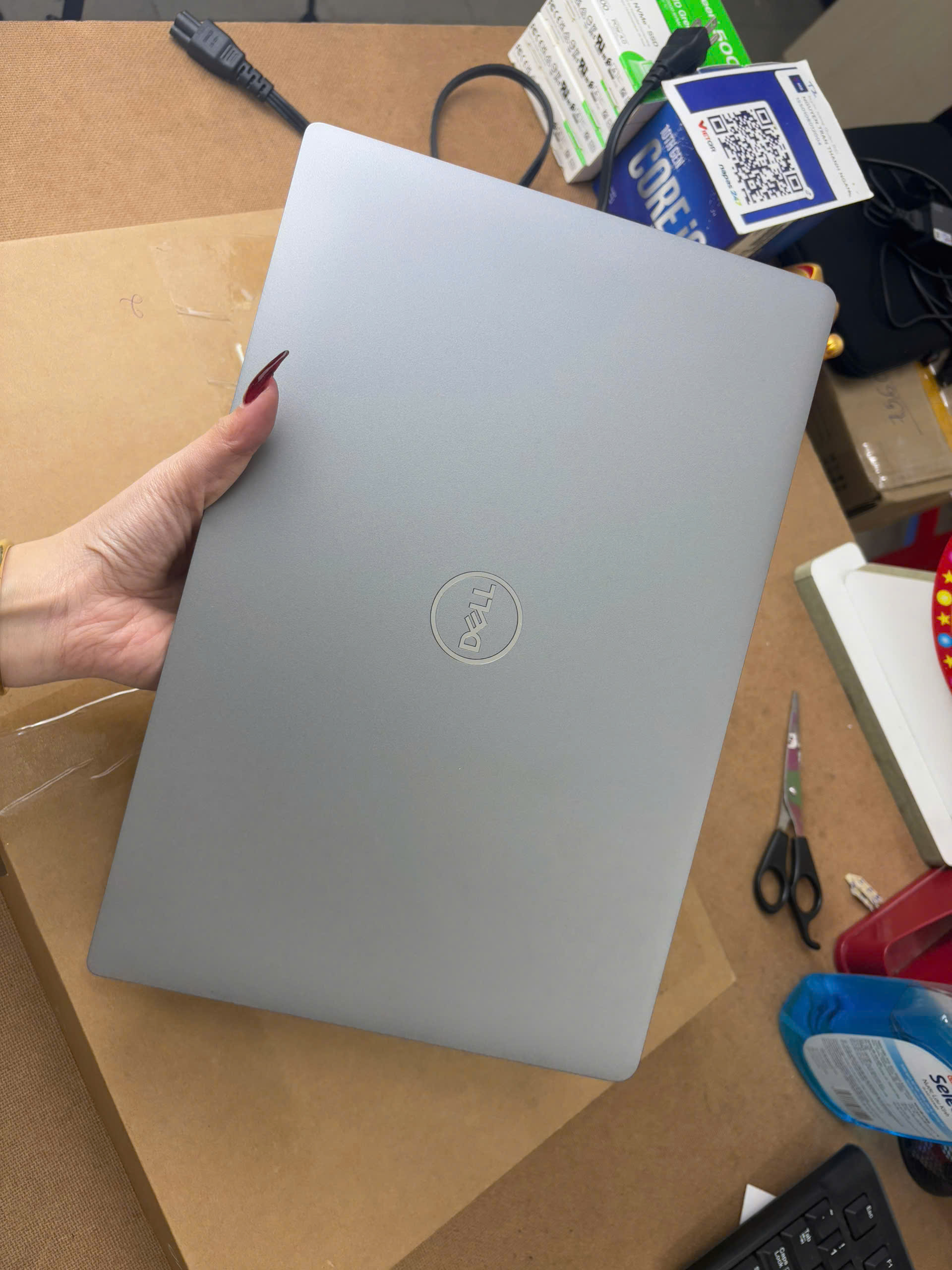 z7567754469336_66563275a57f6ac90d541ce41eda7a3d