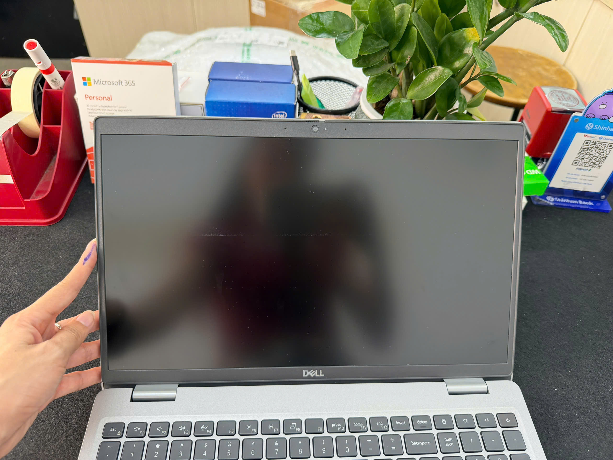 Dell Precision 3570 - Ảnh 2