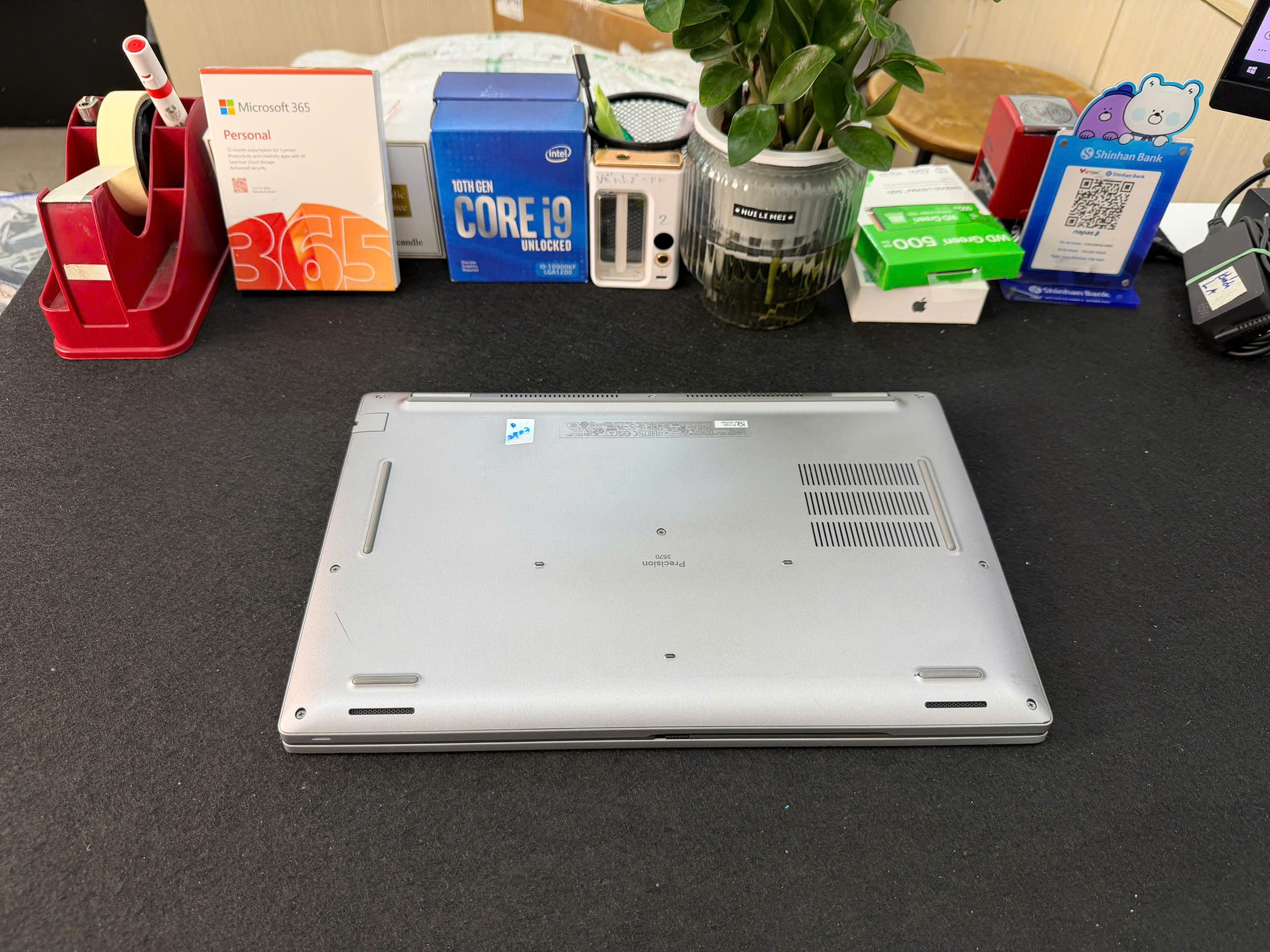 Dell Precision 3570 - Ảnh 15