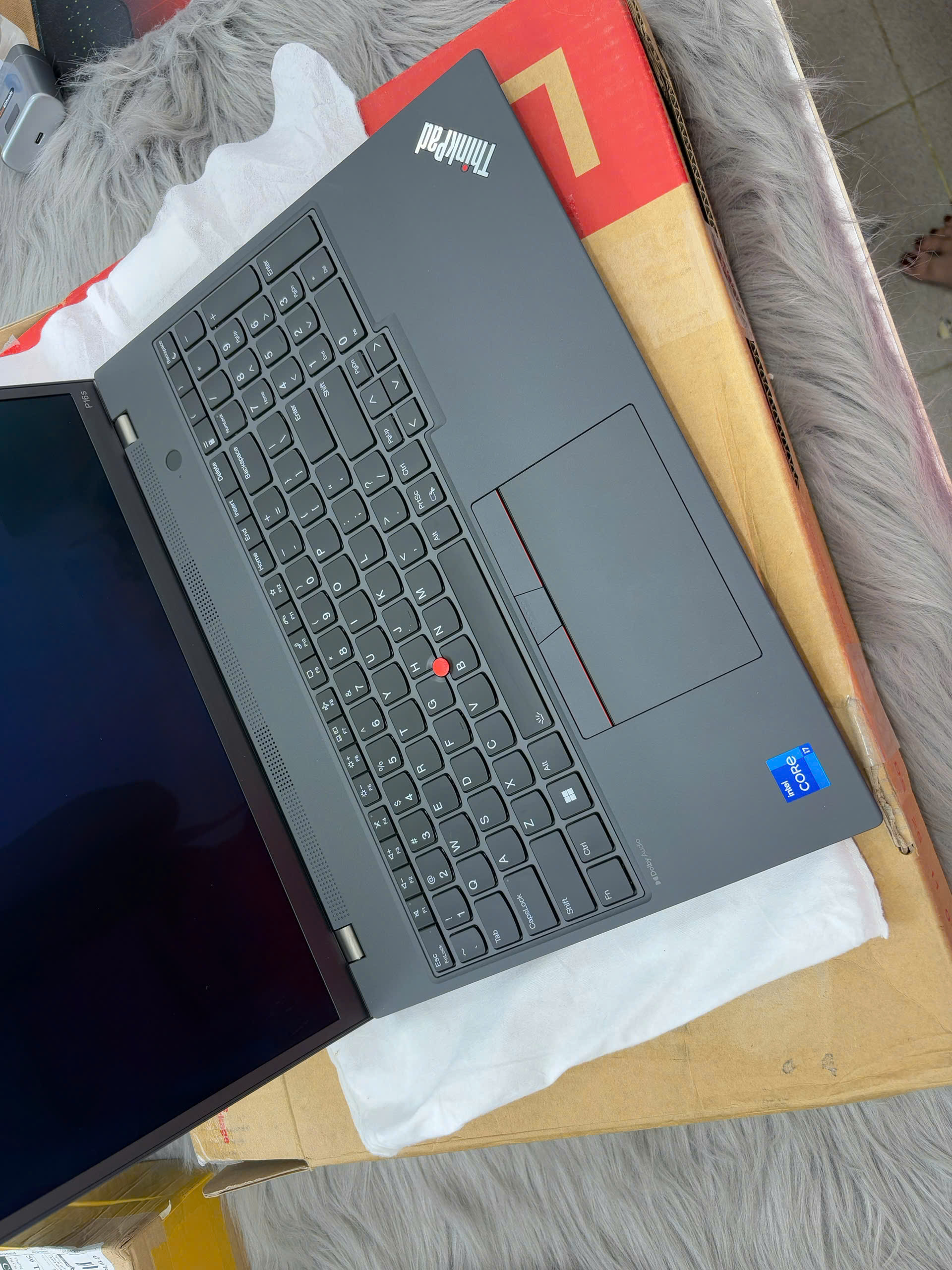 z7579611868522_bbbc8646e293dcdacf4bc50f2961b4c8