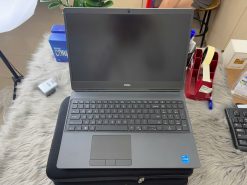Dell Precision 7560