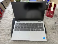 Dell Precision 3561